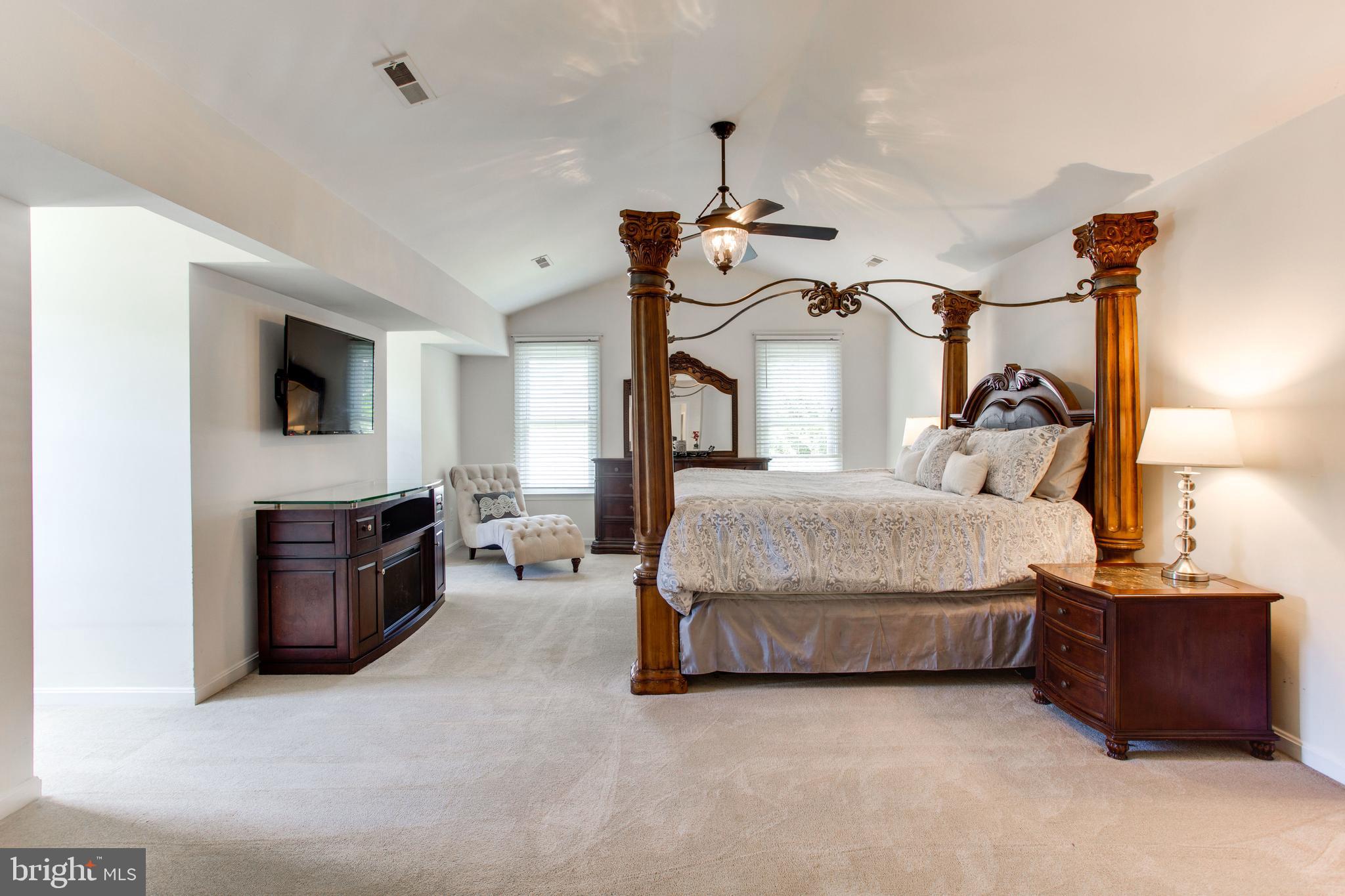 WESTPORT - Residential