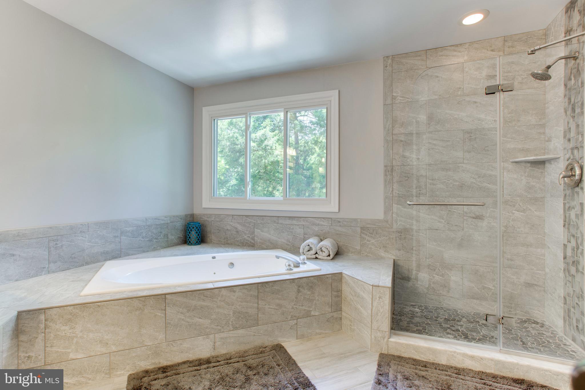 WESTPORT - Residential