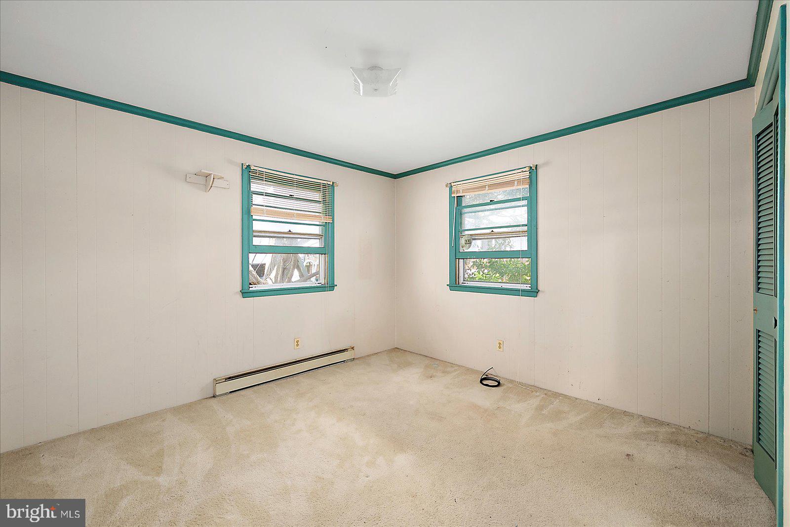 HOLIDAY HARBOR - Residential