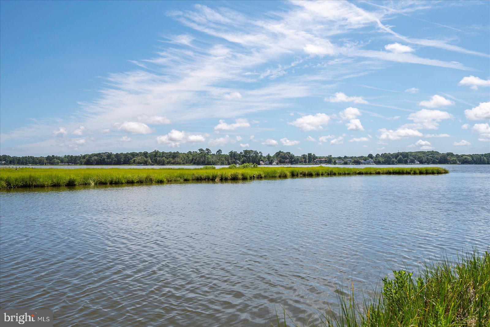 HOLIDAY HARBOR - Residential