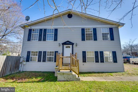 1015 Copperfield Court, Waldorf, MD MLS: MDCH2039974