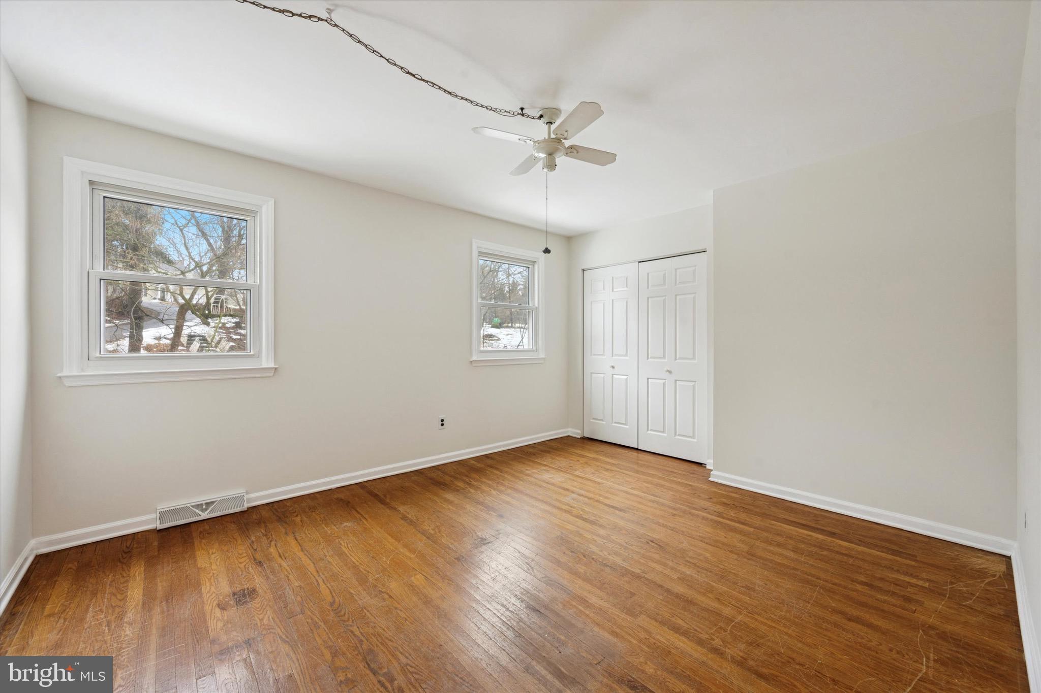 WEST GATE VIL - Residential