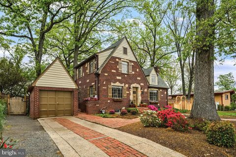 2651 FORT SCOTT DRIVE ARLINGTON VA 22202