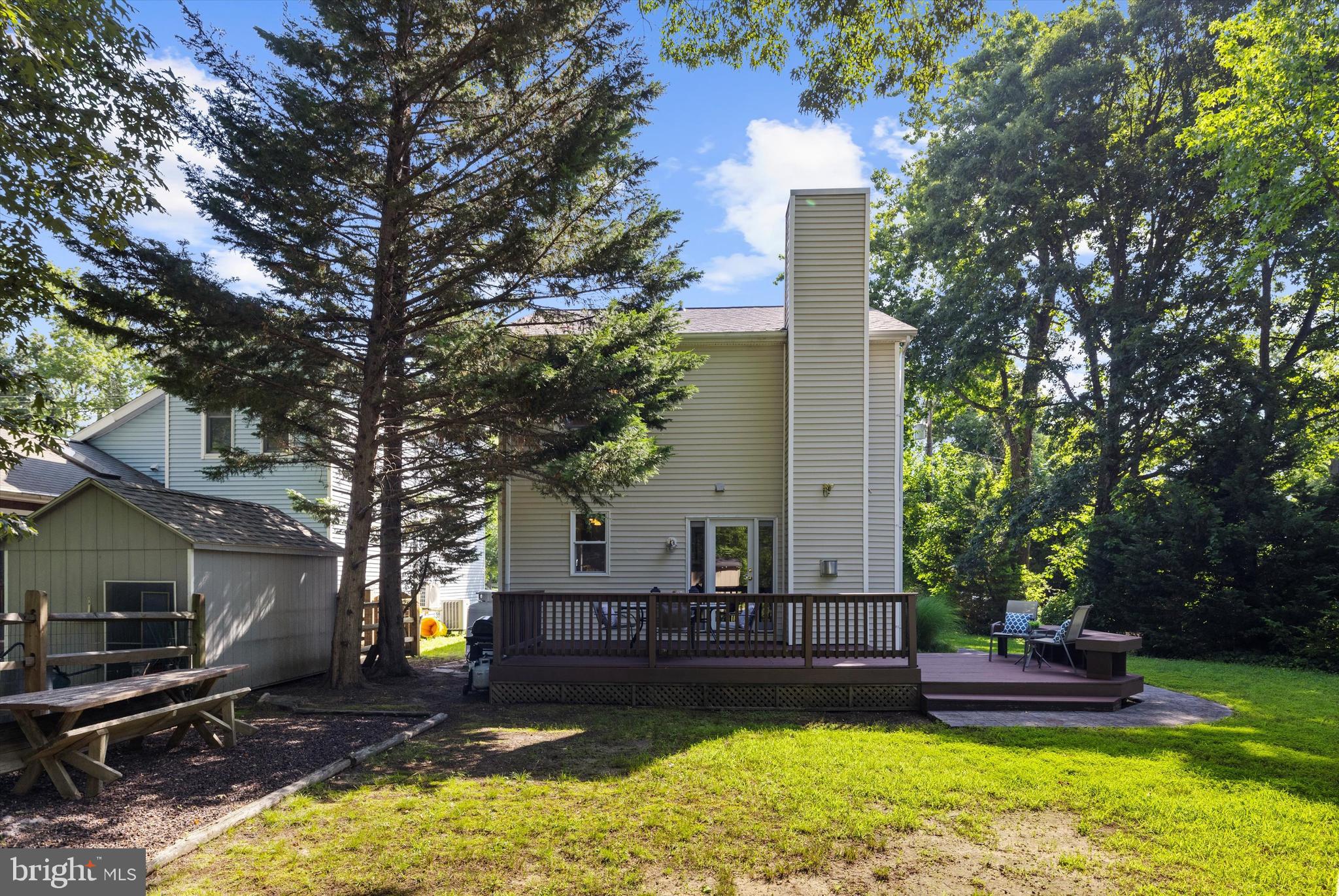 ARUNDEL ON THE BAY - Residential