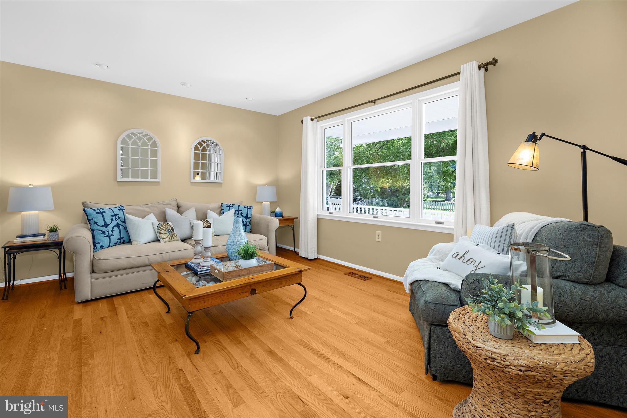 ARUNDEL ON THE BAY - Residential