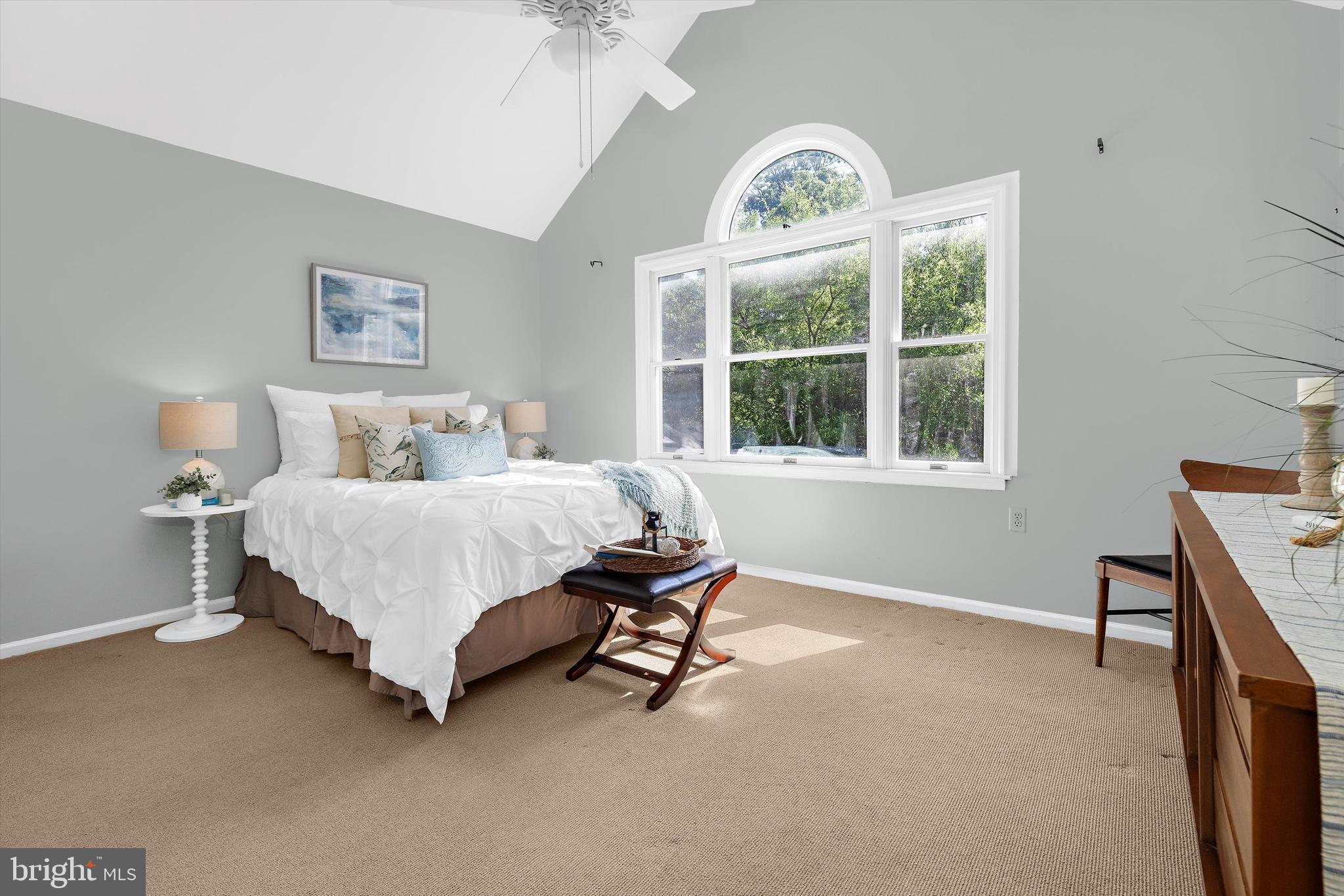 ARUNDEL ON THE BAY - Residential