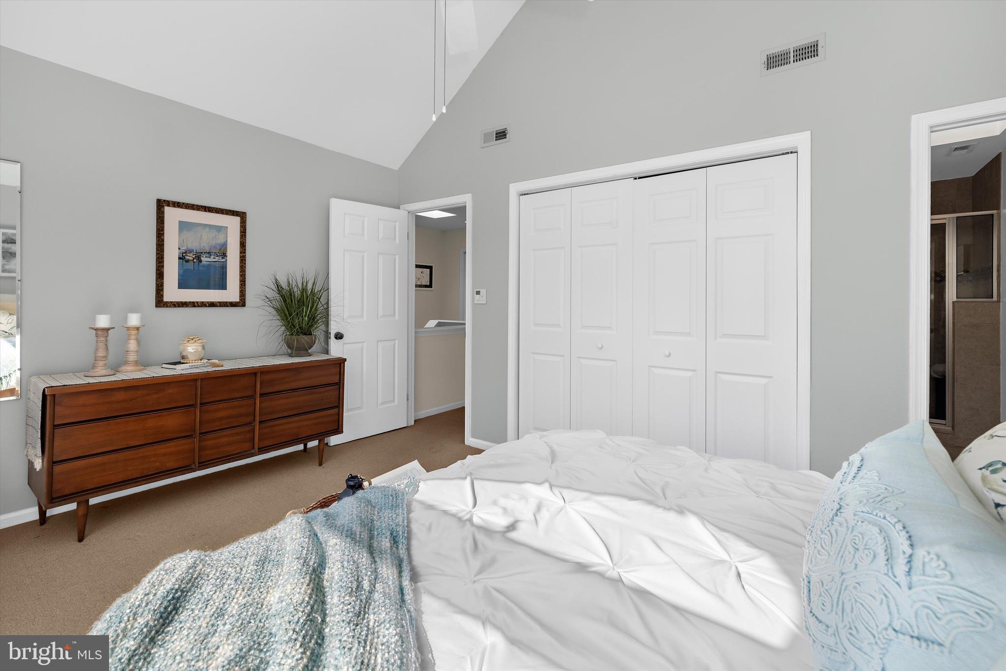 ARUNDEL ON THE BAY - Residential