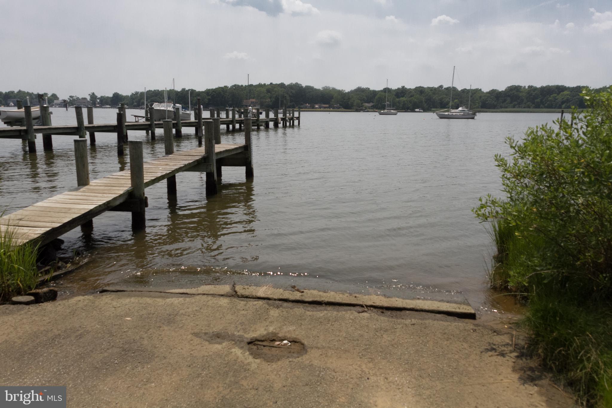 ARUNDEL ON THE BAY - Residential