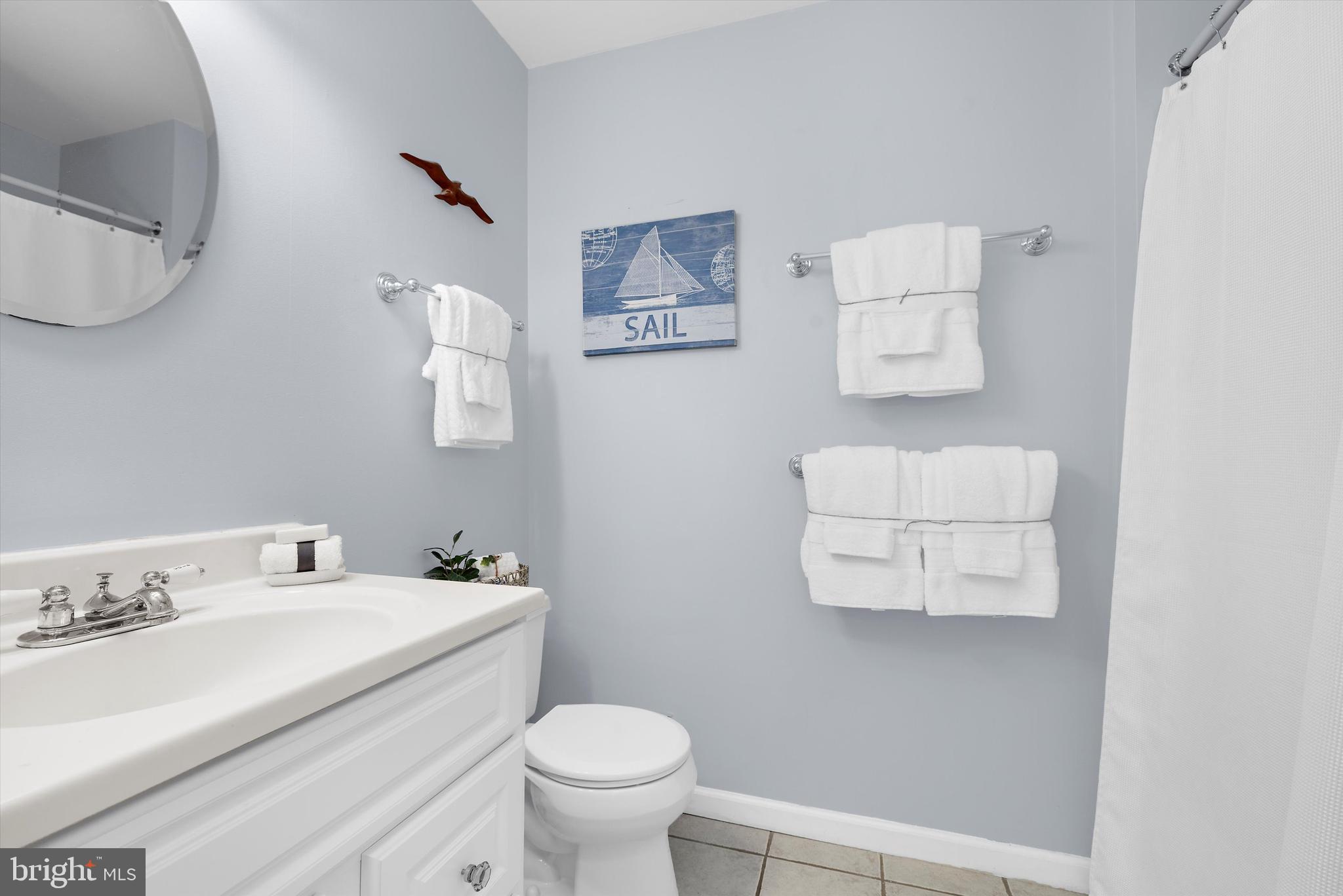 ARUNDEL ON THE BAY - Residential