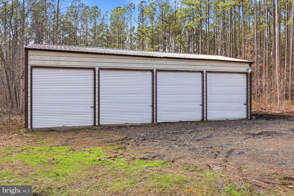 Photo of 6240 Massey Road, SPOTSYLVANIA, VA 22551 (MLS # VASP2040222)