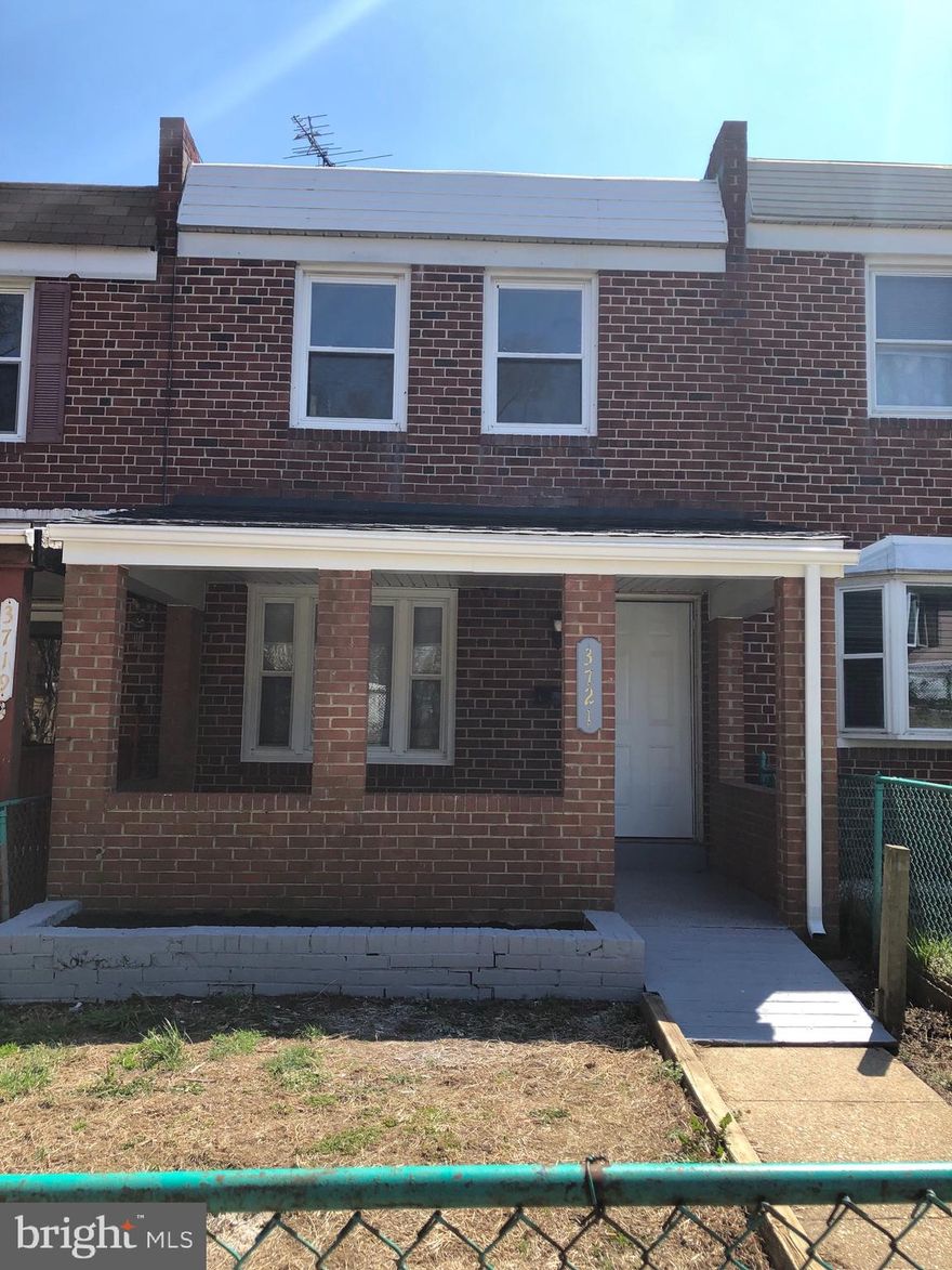 Complete Renovated town house in Curtis Bay with 3 bedrooms and 2 full baths. New appliances, new carpet in basement, and parking space in the back. Very close to Downtown. You must see it!