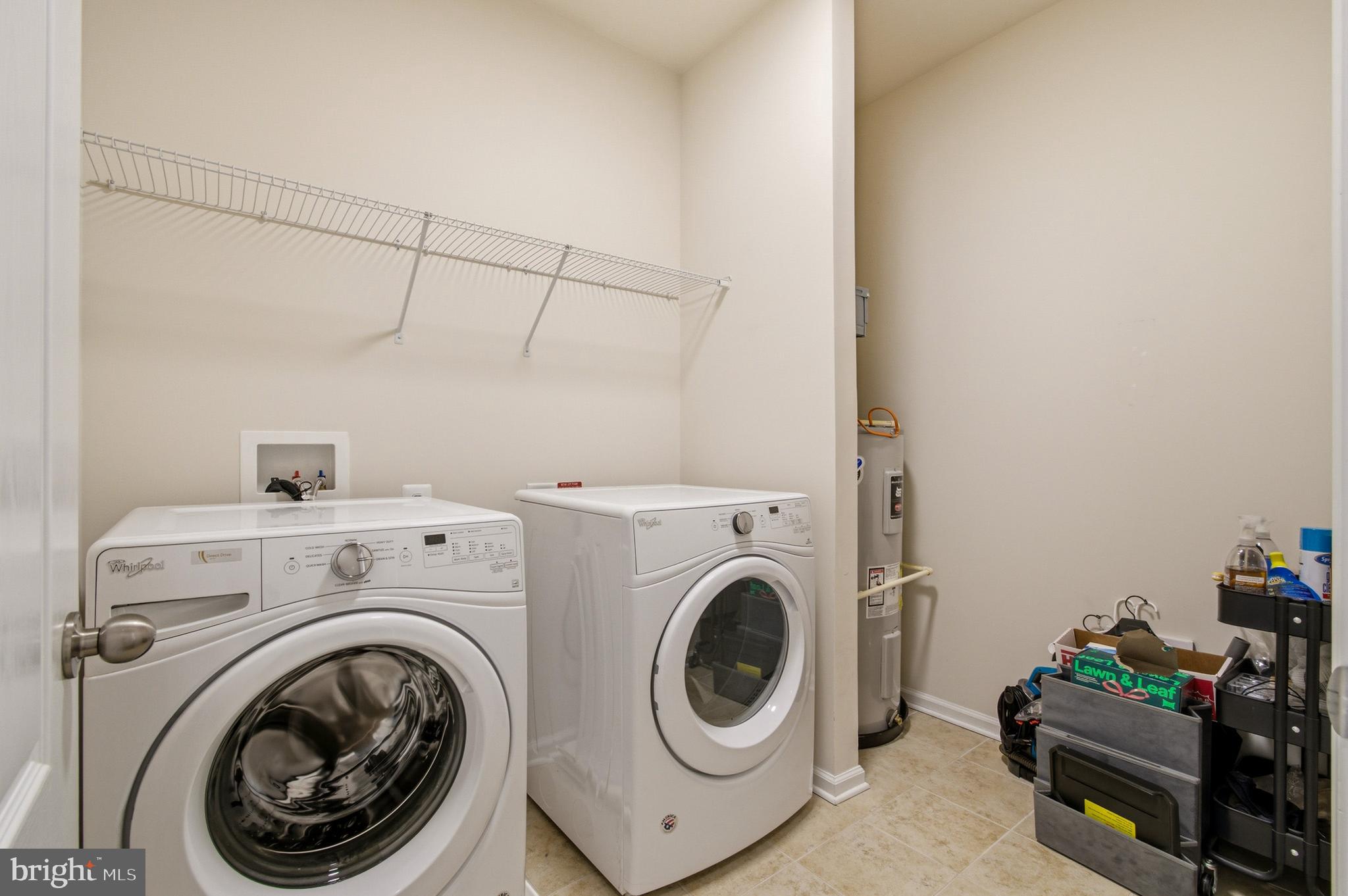 OXFORD SQUARE - Residential