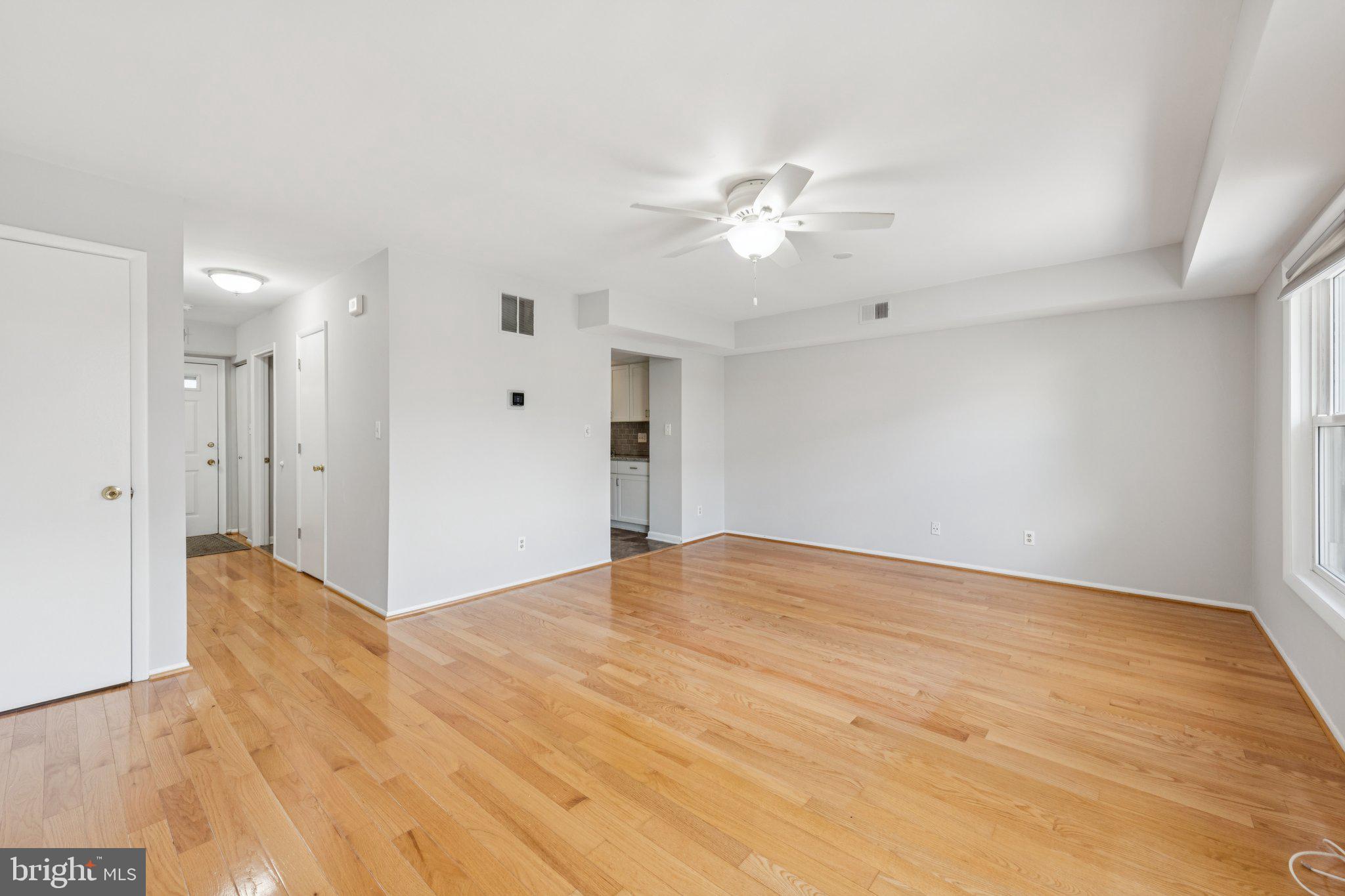 809 FLORAL PLACE NW