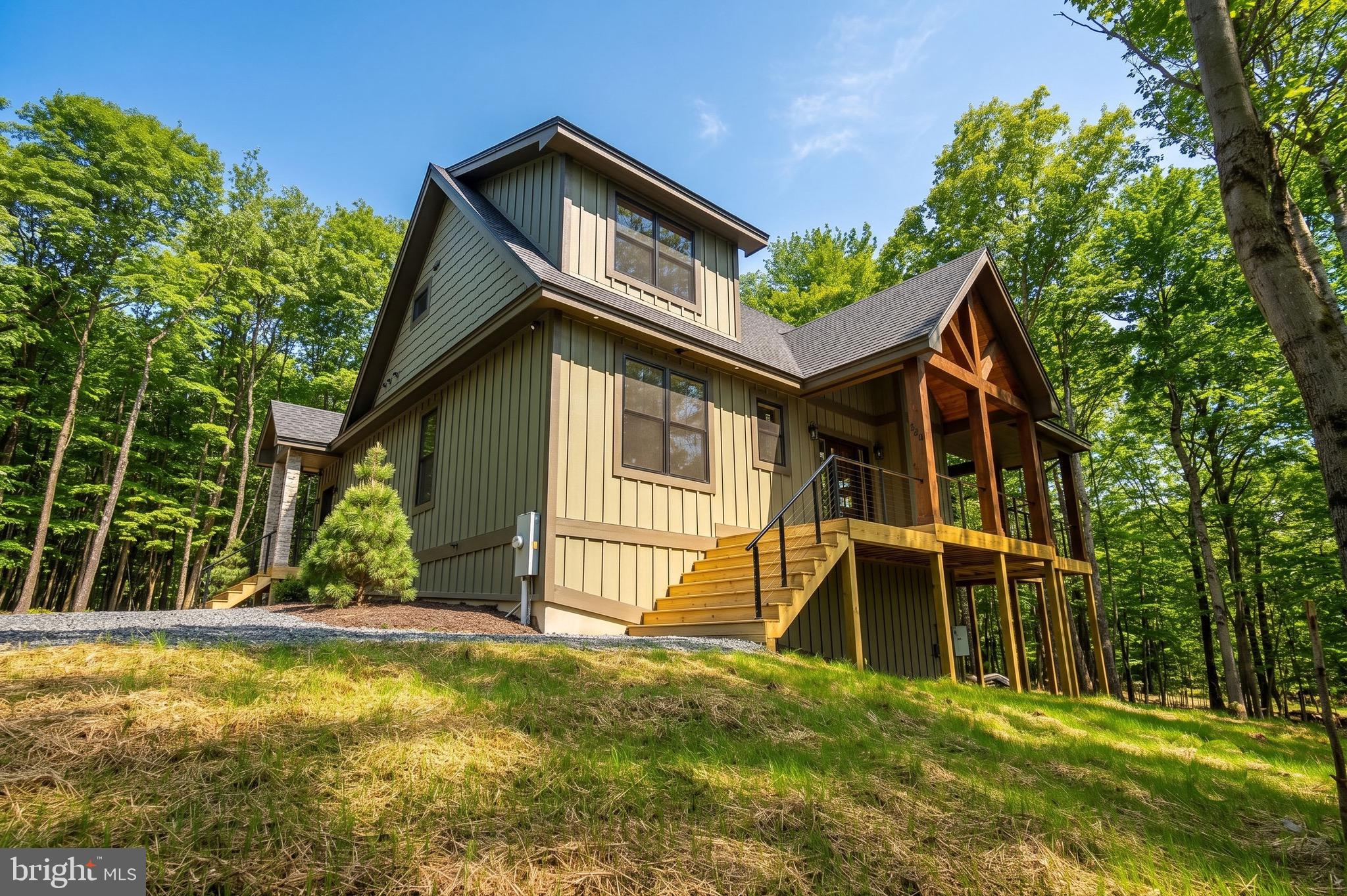 MOUNTAINSIDE - Residential