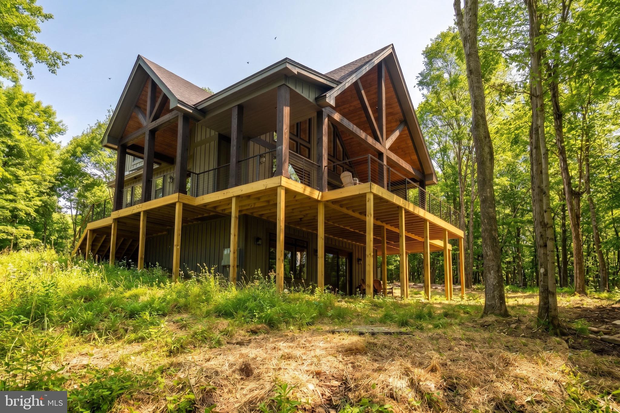 MOUNTAINSIDE - Residential