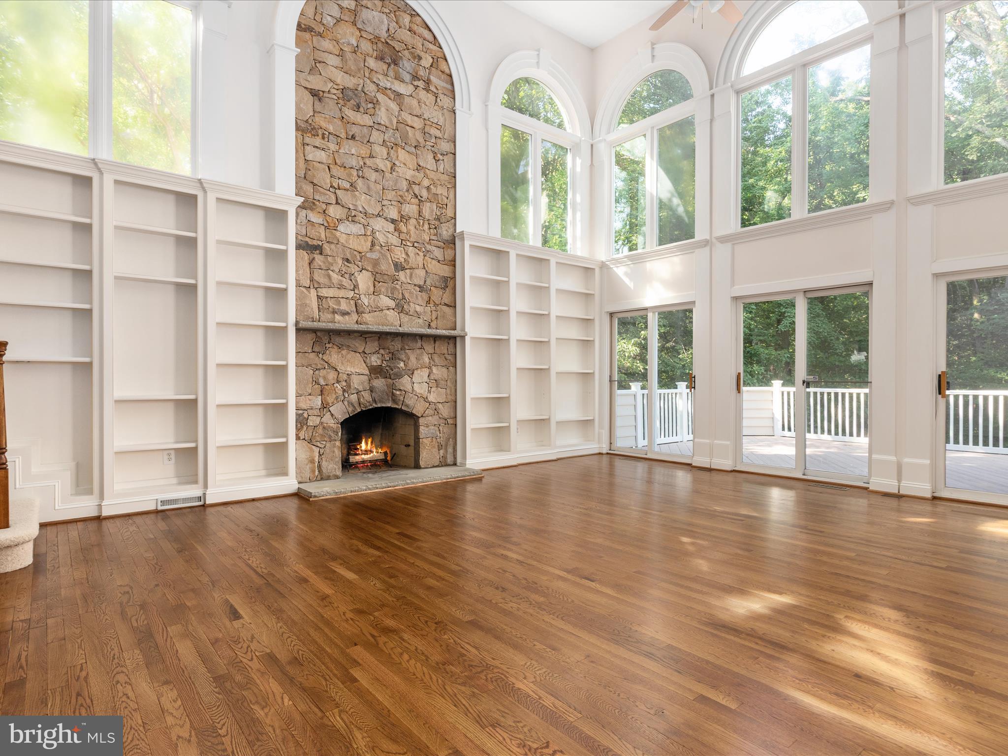 RESTON - Residential