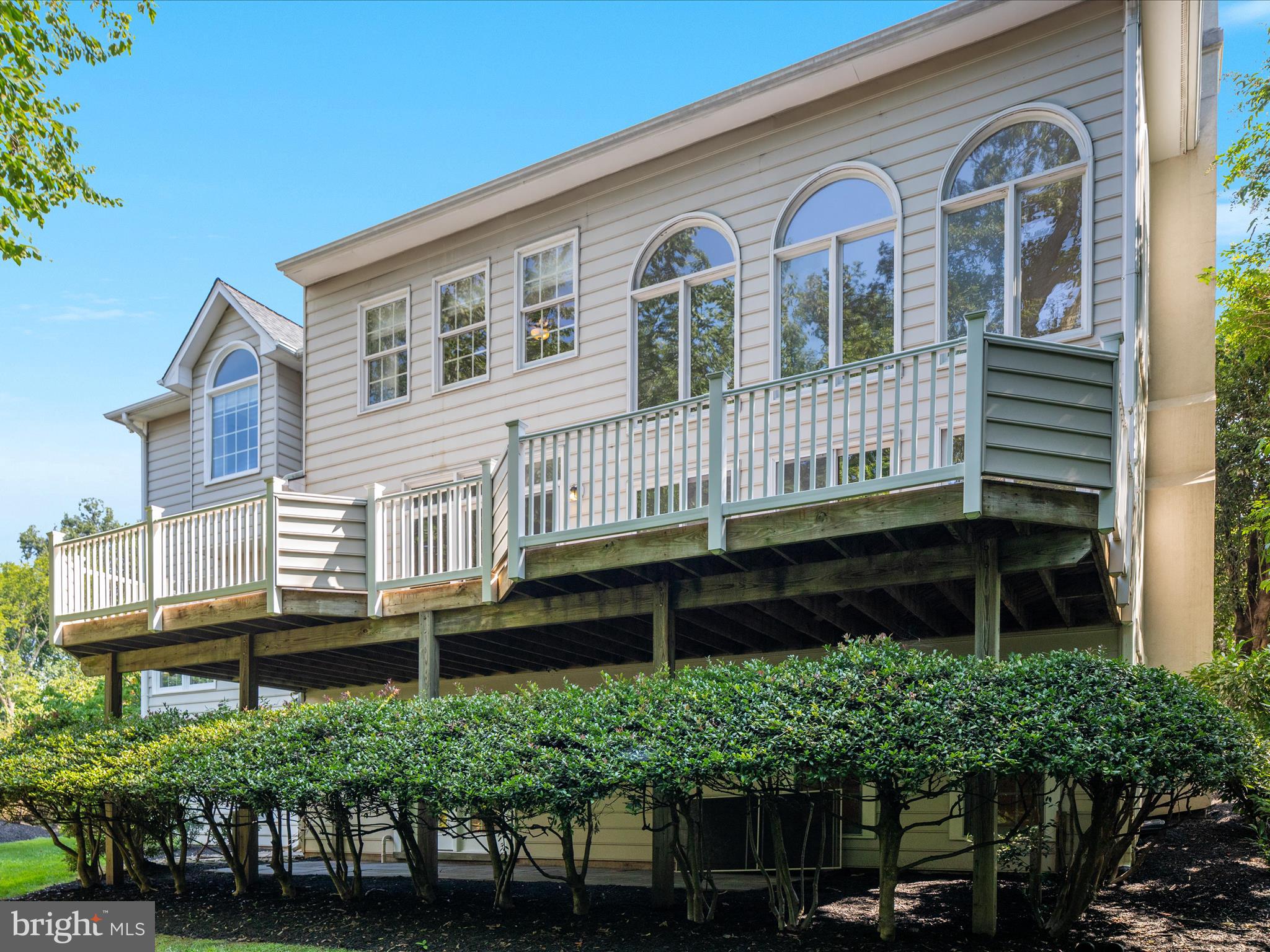 RESTON - Residential