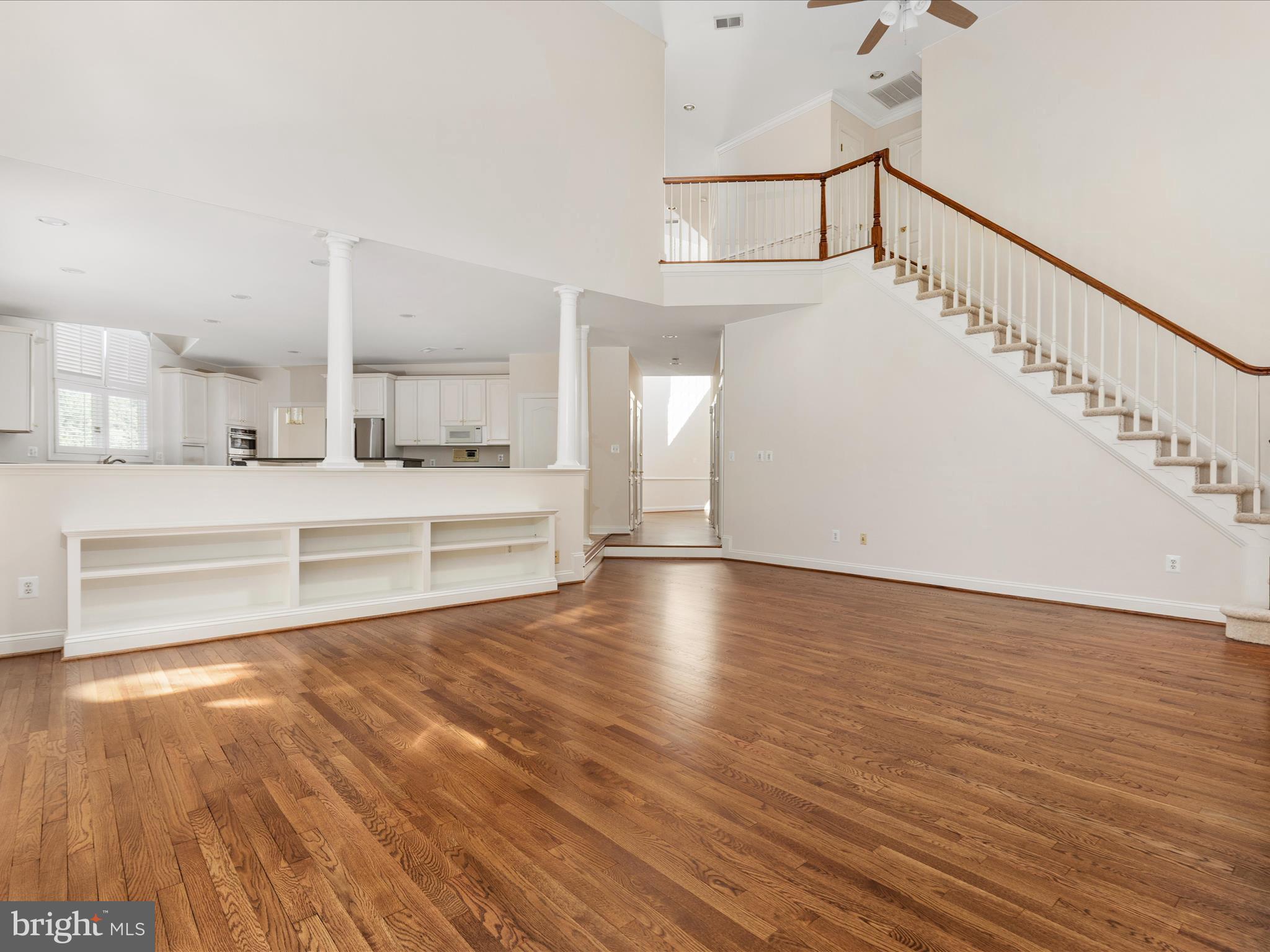 RESTON - Residential