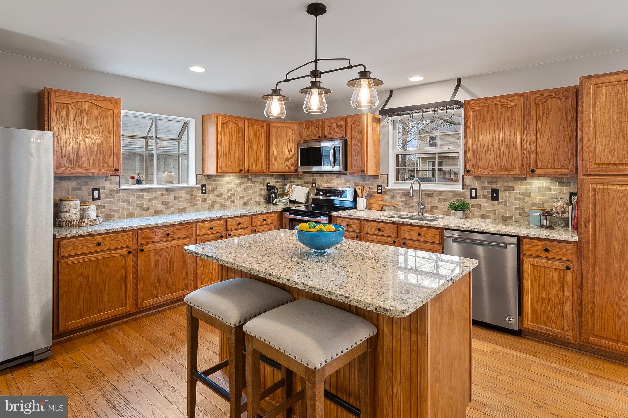 SELBY ON THE BAY - Residential