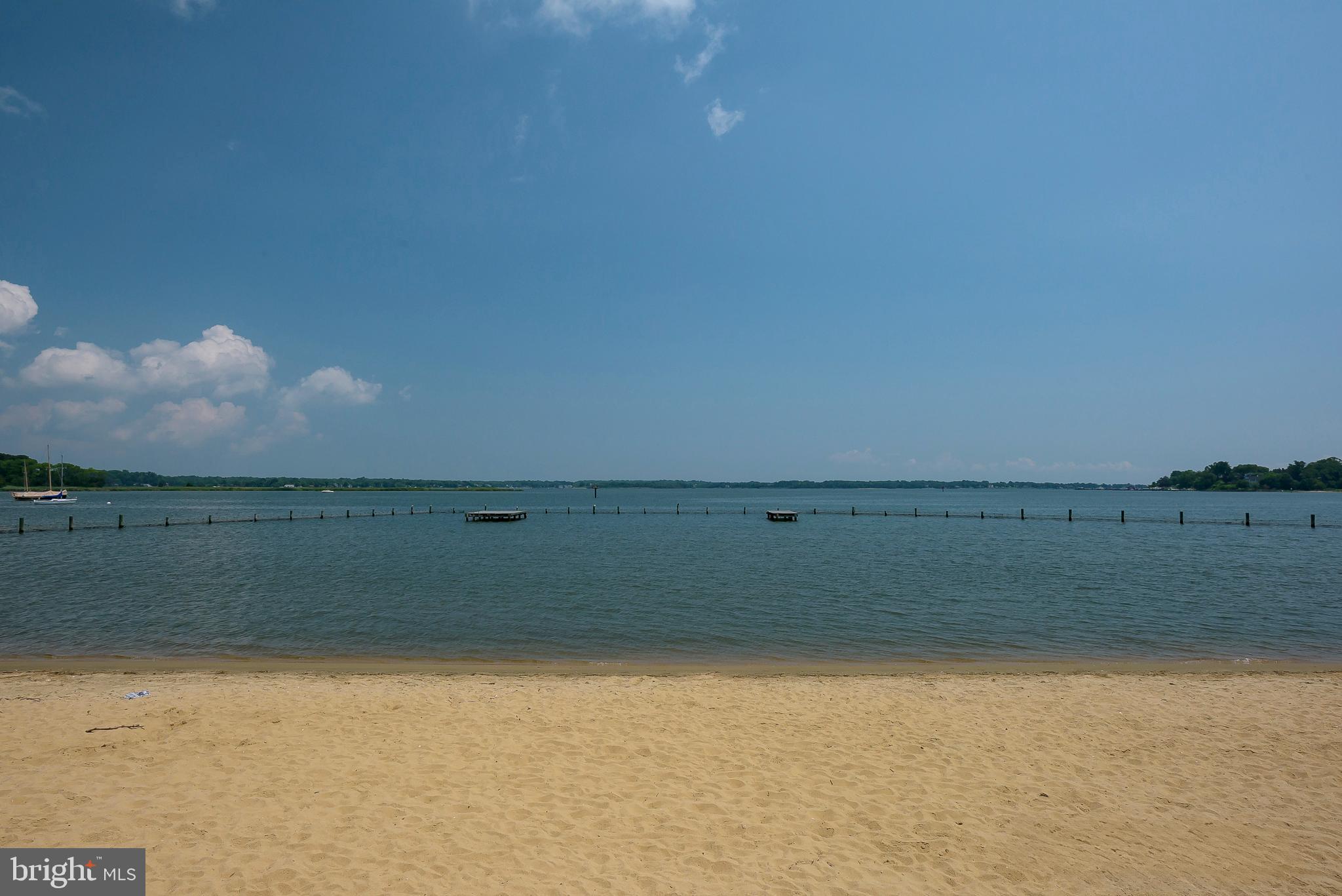 SELBY ON THE BAY - Residential