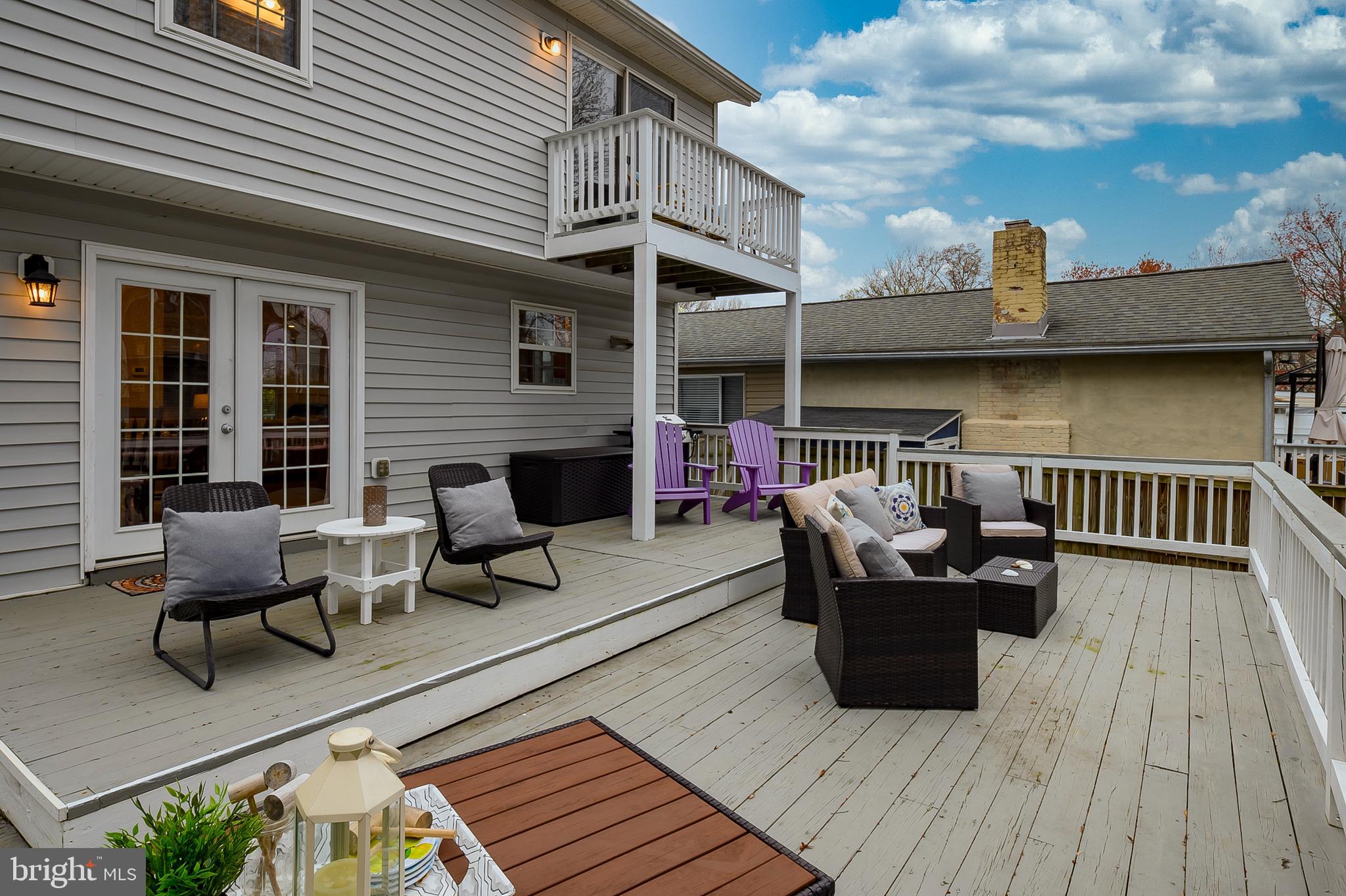 SELBY ON THE BAY - Residential