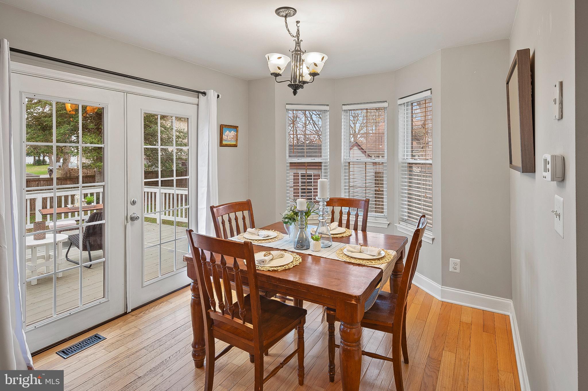 SELBY ON THE BAY - Residential