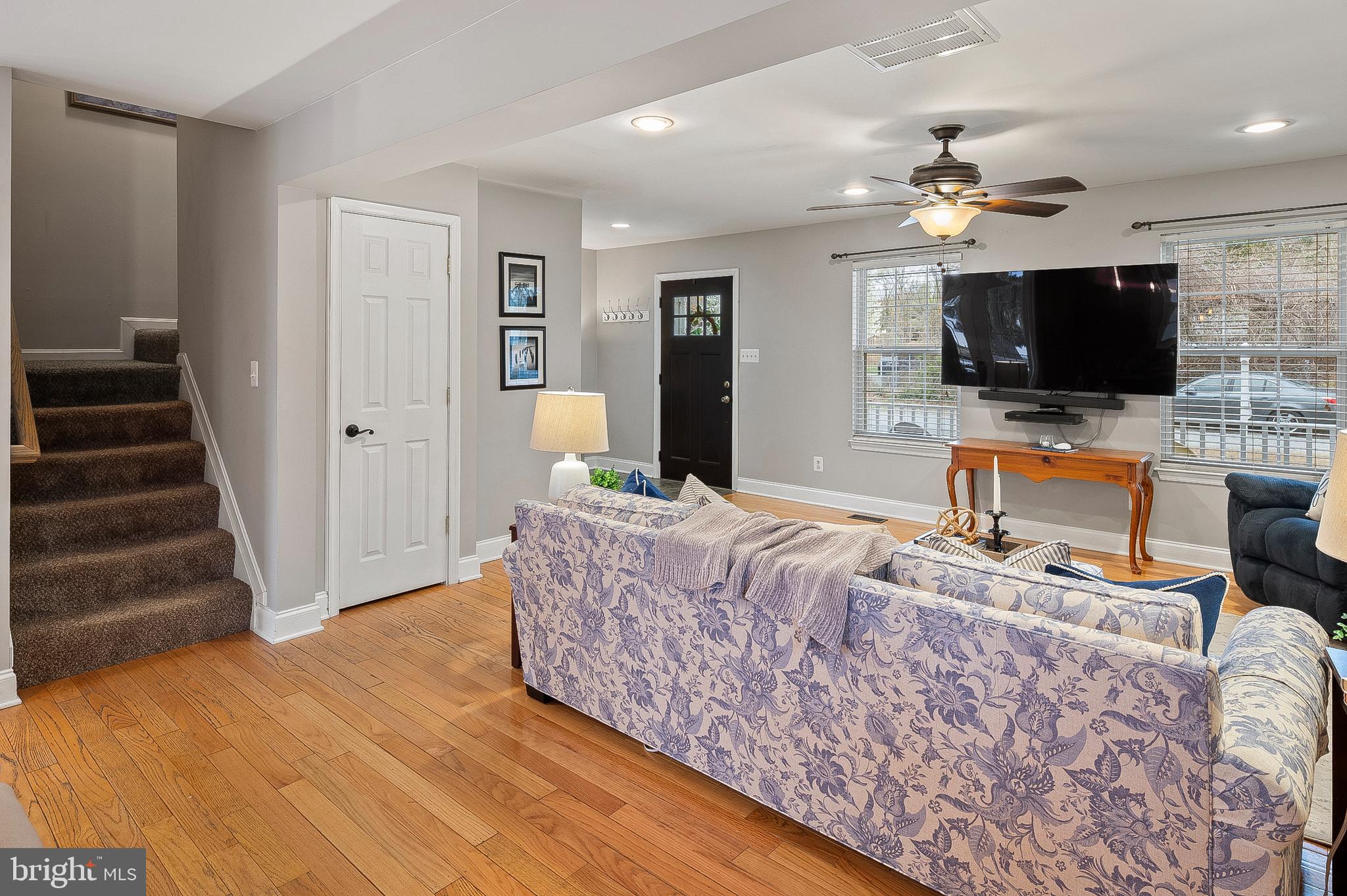 SELBY ON THE BAY - Residential