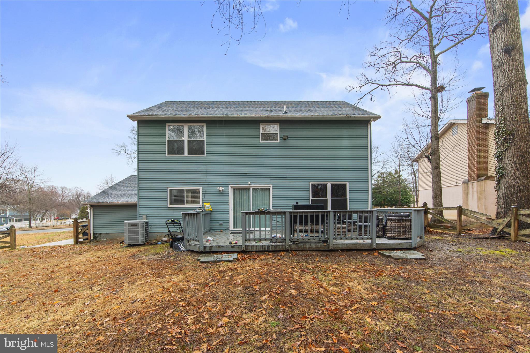 FOX RUN ESTATES - Residential