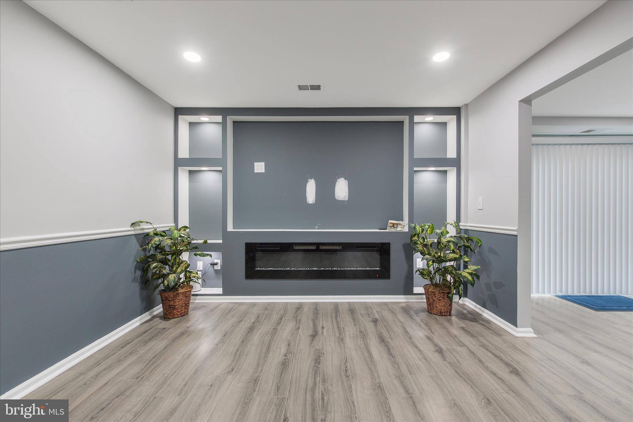 FOX RUN ESTATES - Residential