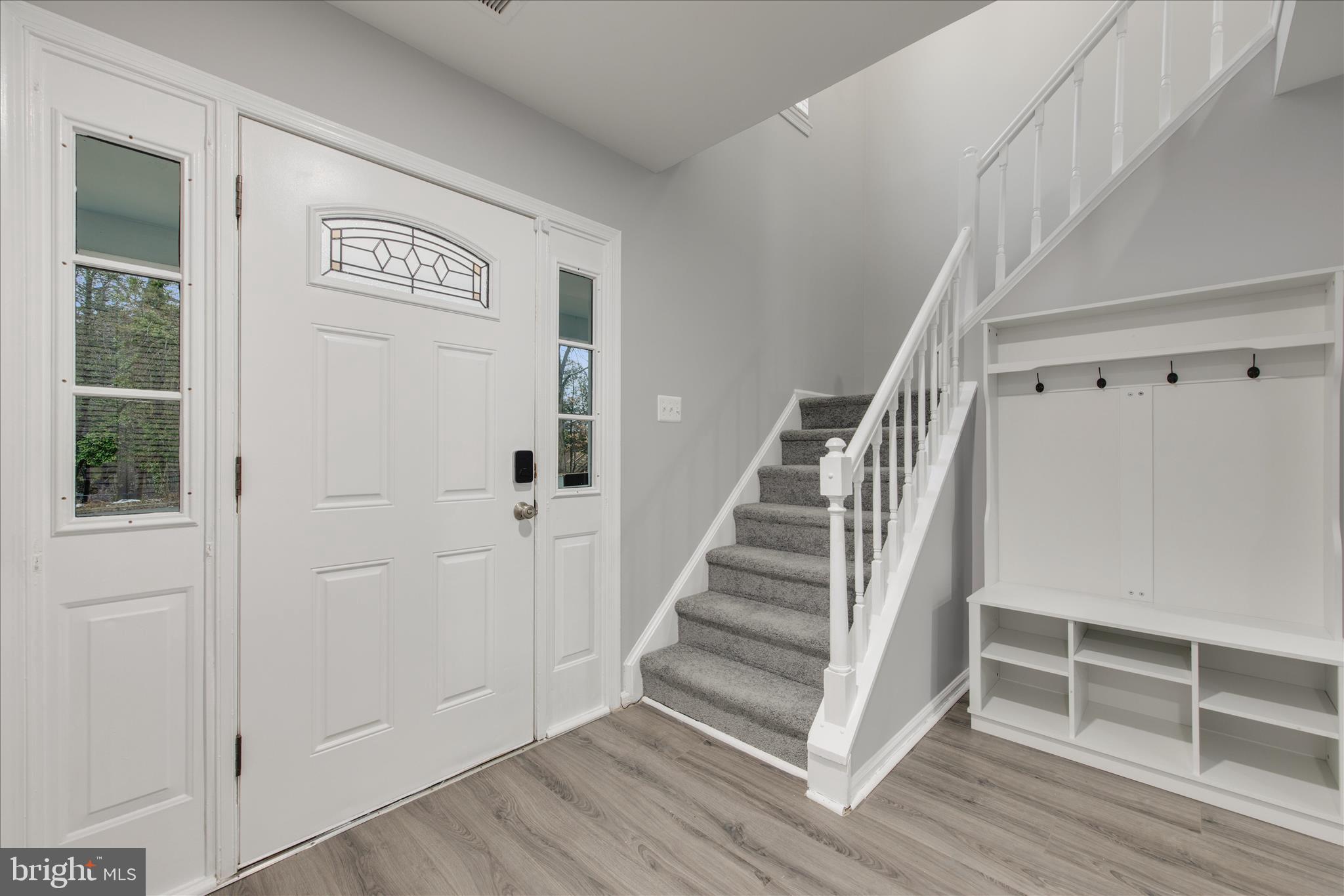 FOX RUN ESTATES - Residential