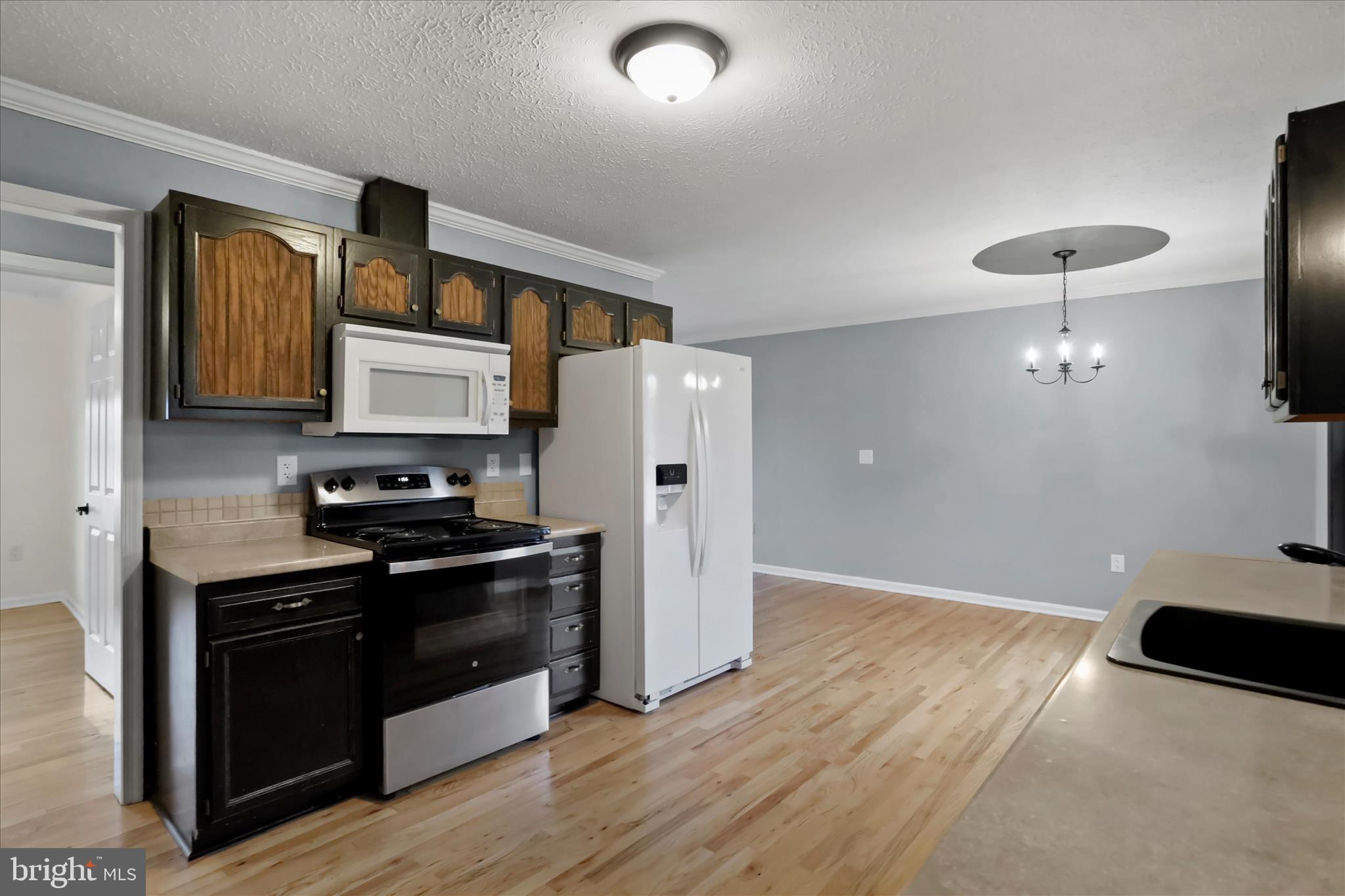 WILDFLOWER CREEK - Residential