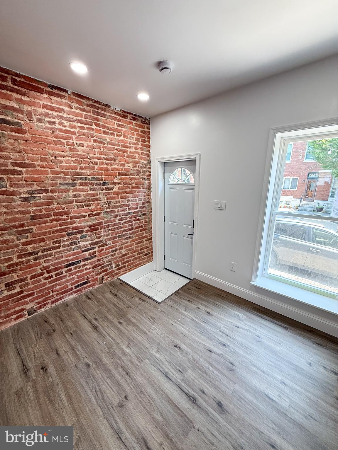 PATTERSON PARK - Residential Lease