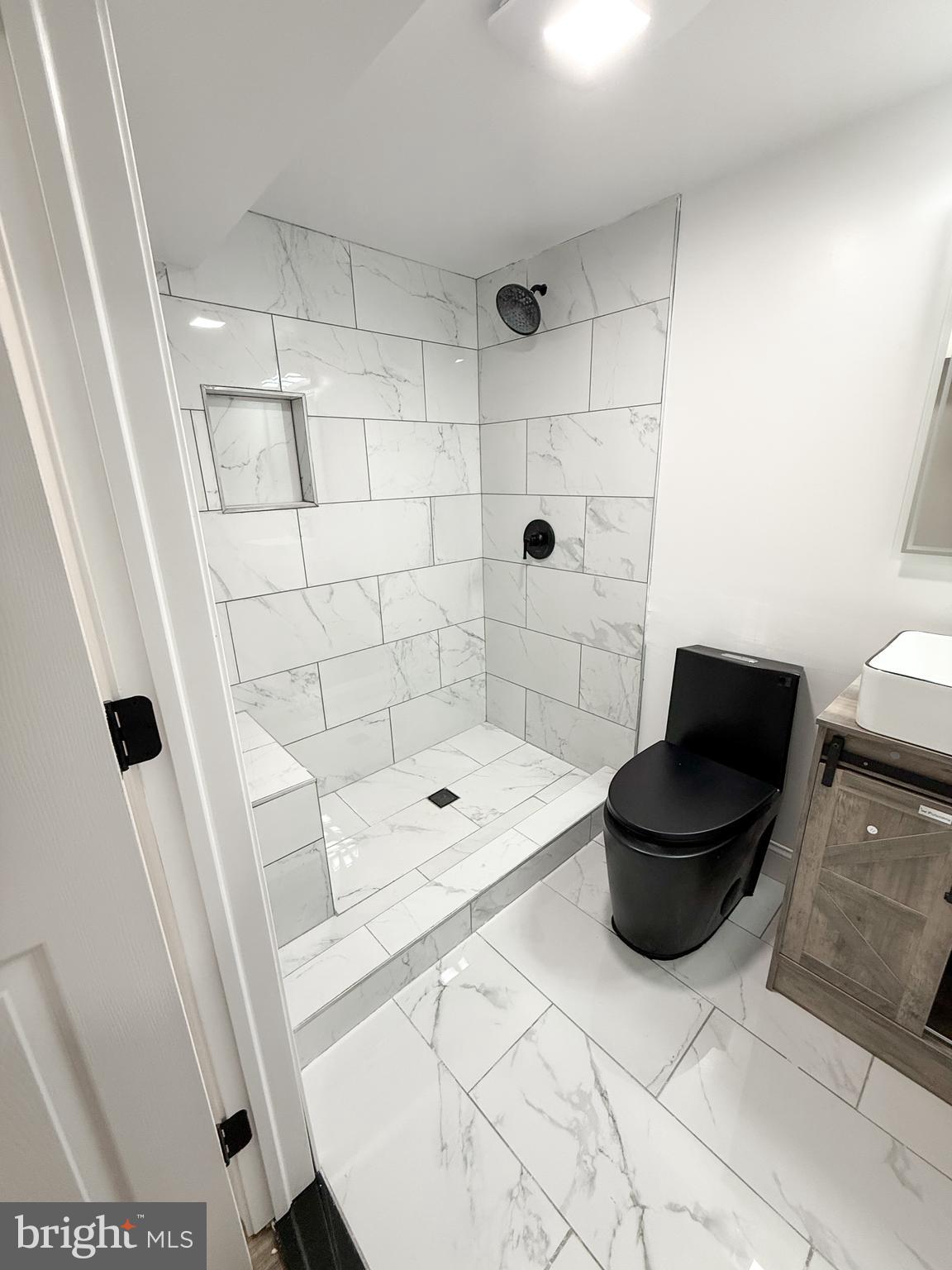 PATTERSON PARK - Residential Lease