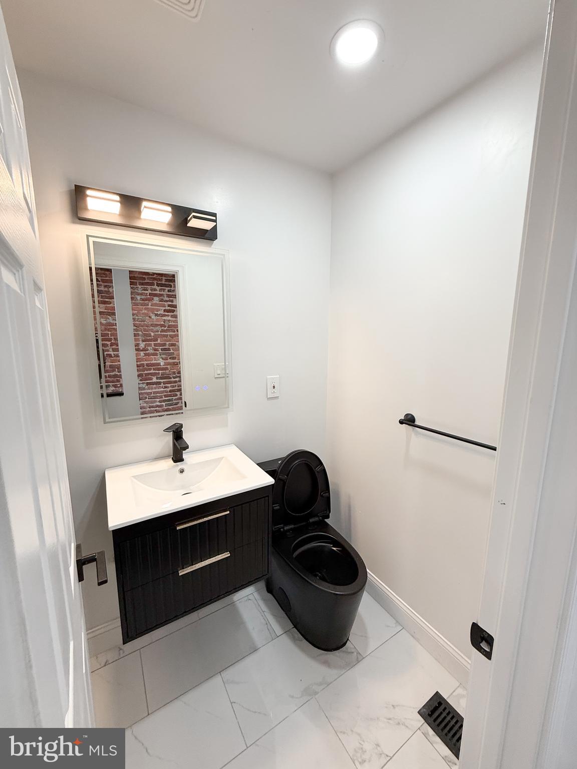 PATTERSON PARK - Residential Lease