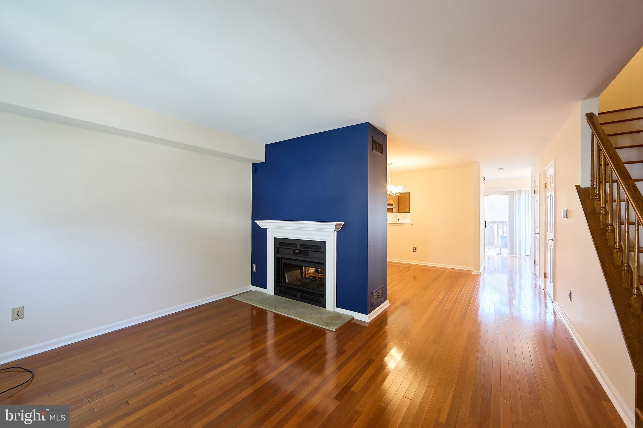 1803 STONEHAM DRIVE 1803