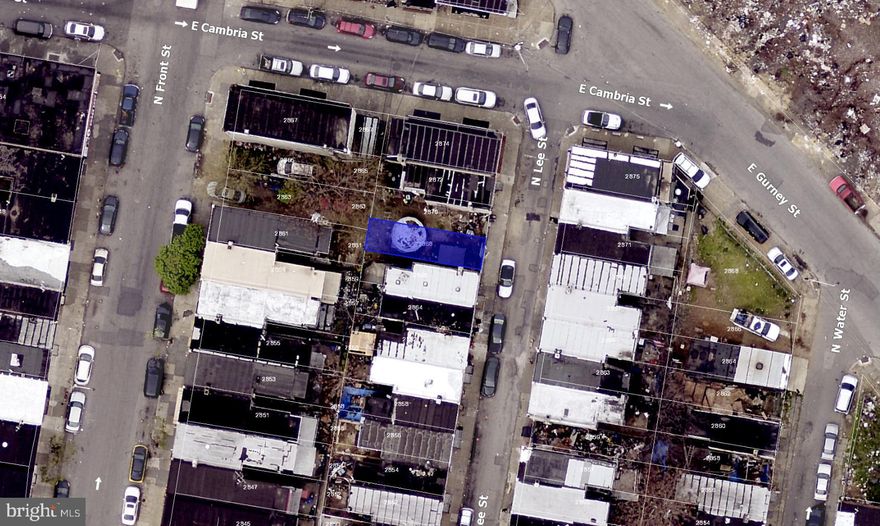 ATTENTION Investors and Builders!! Great opportunity in one of the fastest growing zip codes in Philadelphia! LOCATION LOCATION LOCATION...get in now while you still can. This area has tons of development! This is a can't miss opportunity. Bring your offers fast, this one won't last long!