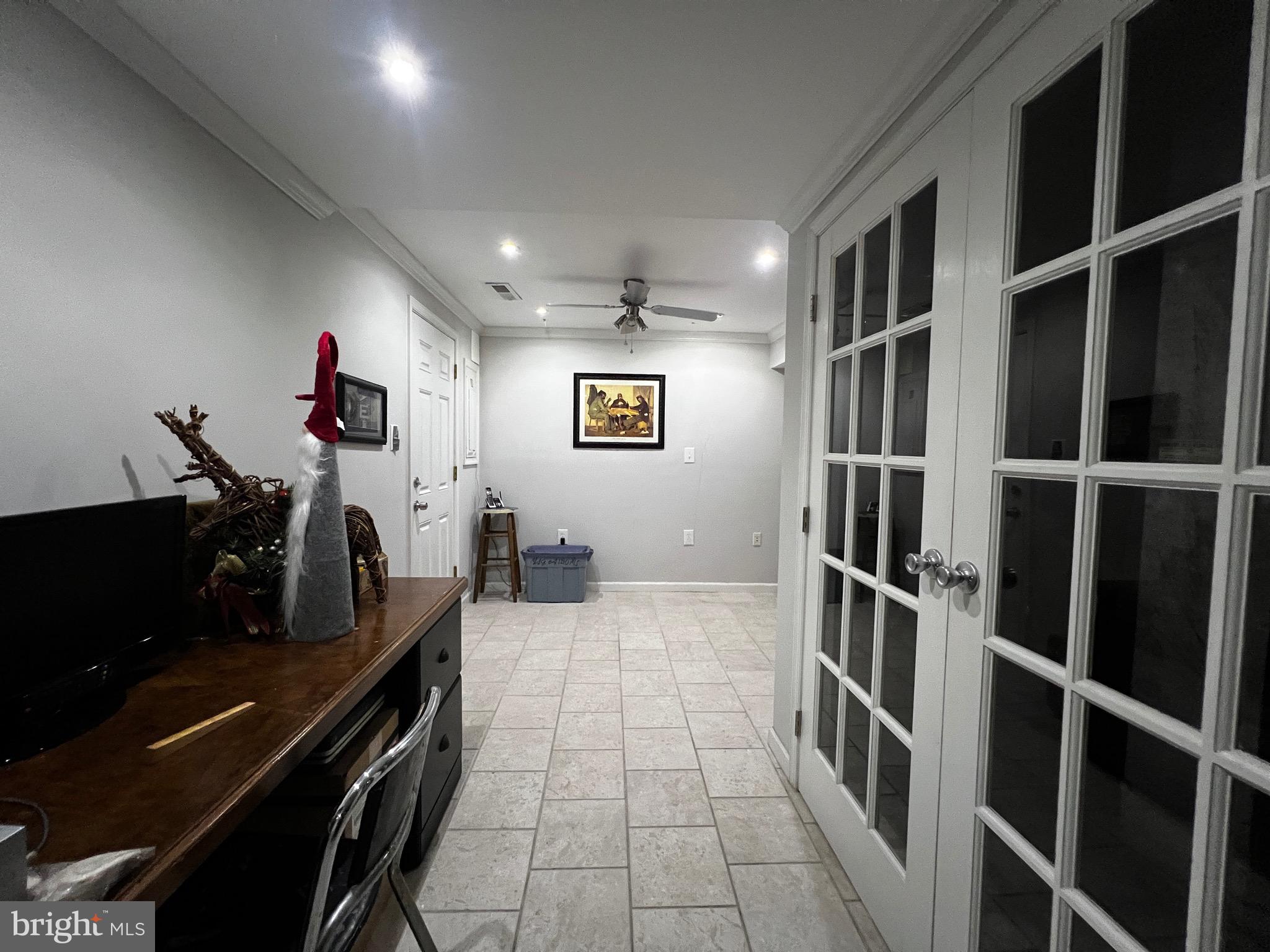 PROSPECT KNOLLS - Residential