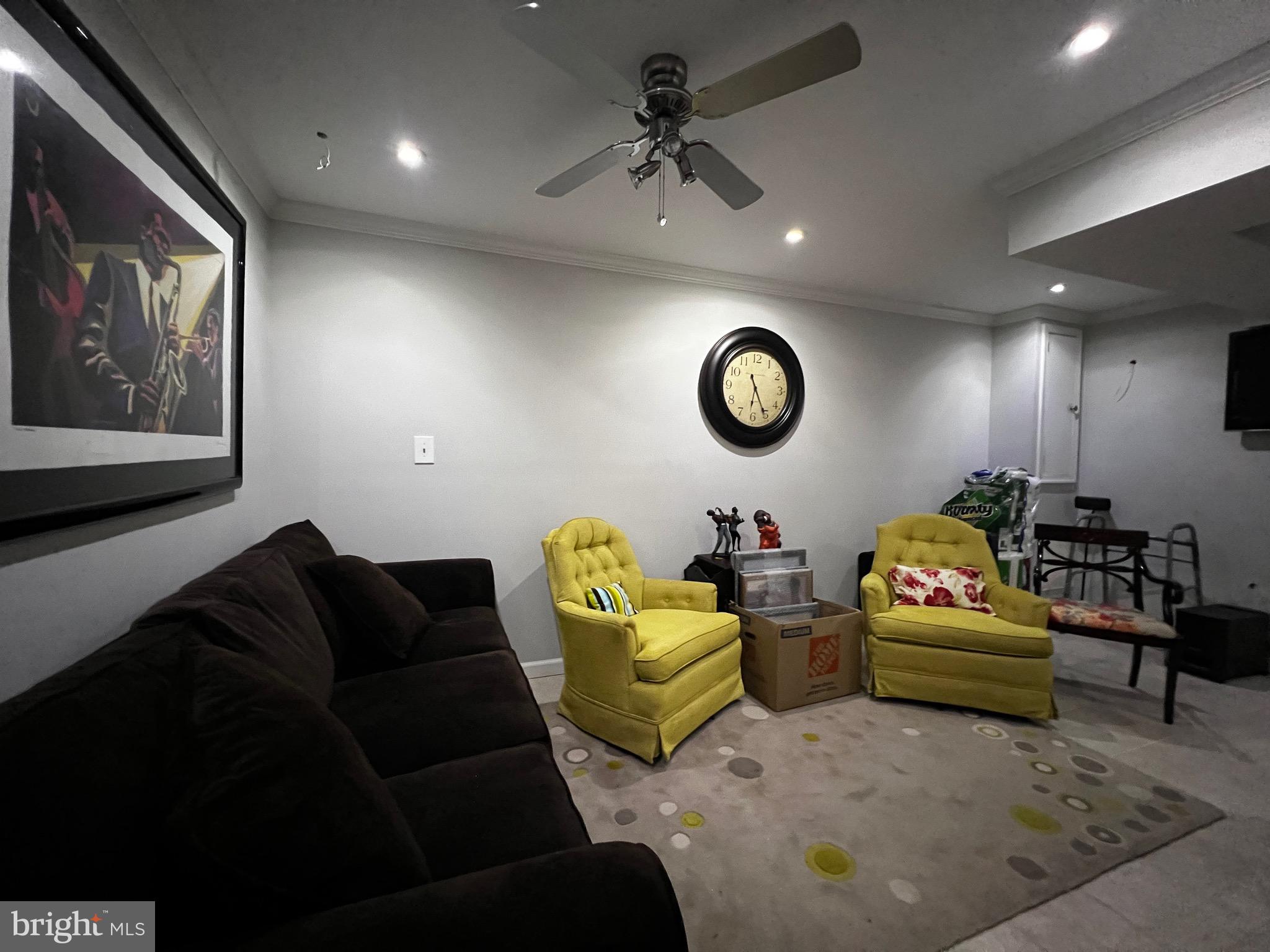 PROSPECT KNOLLS - Residential