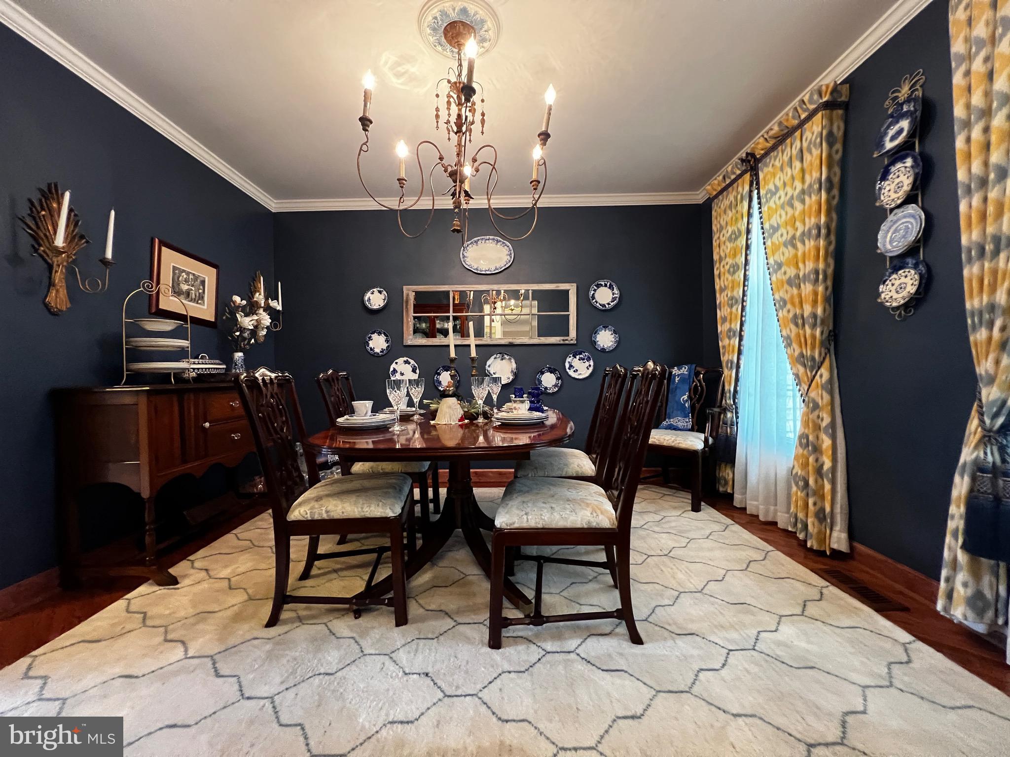 PROSPECT KNOLLS - Residential