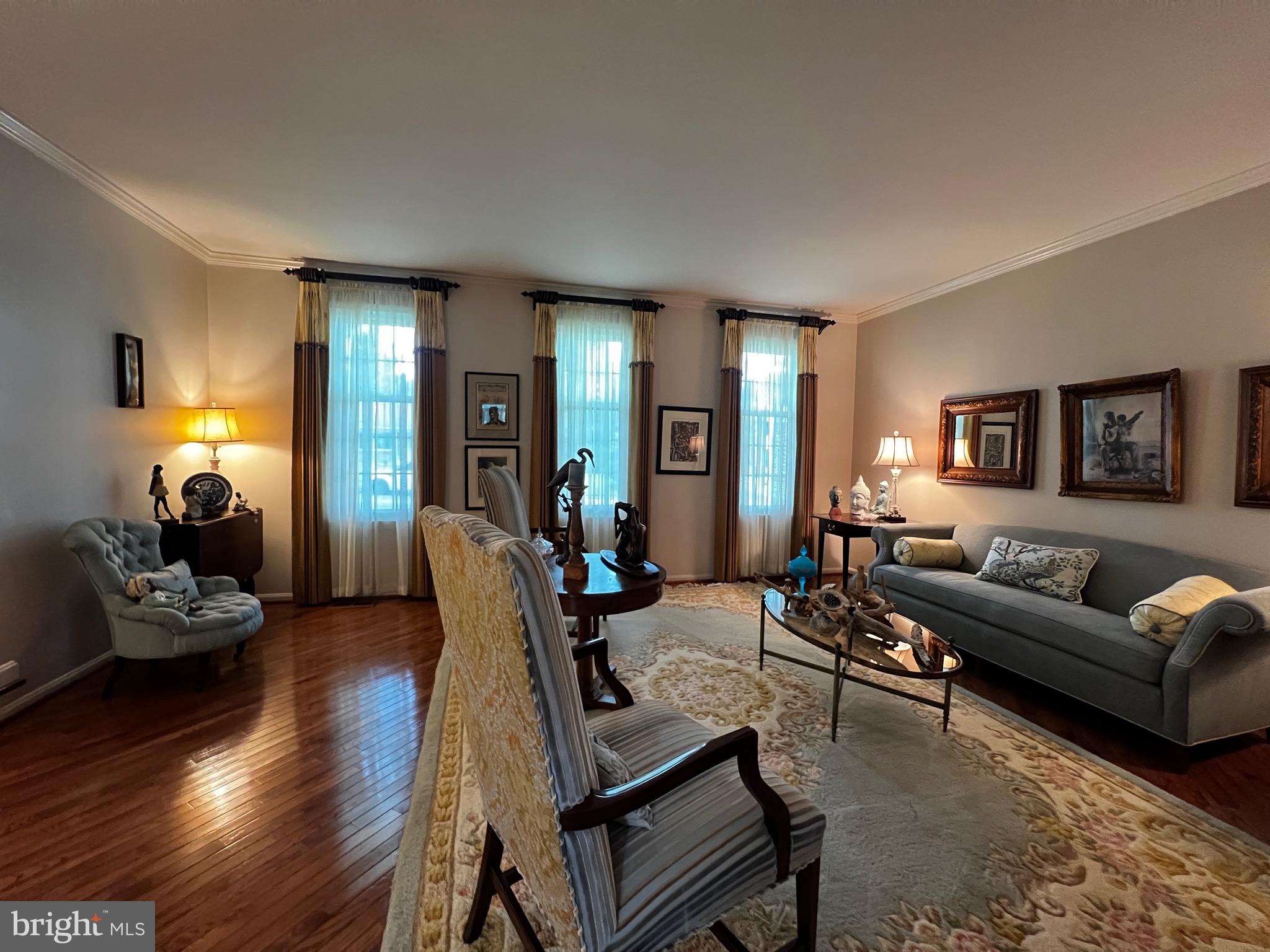 PROSPECT KNOLLS - Residential