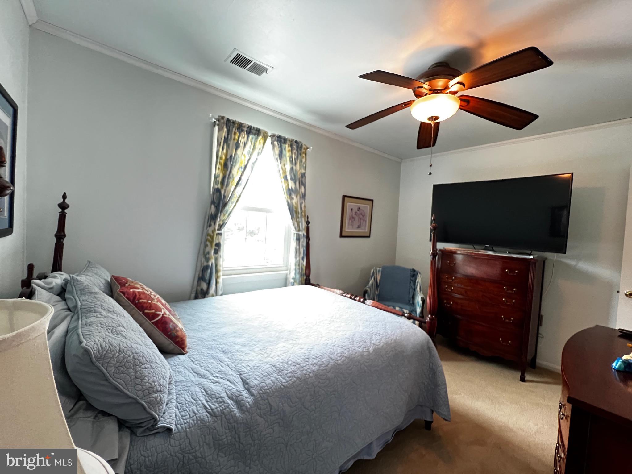 PROSPECT KNOLLS - Residential