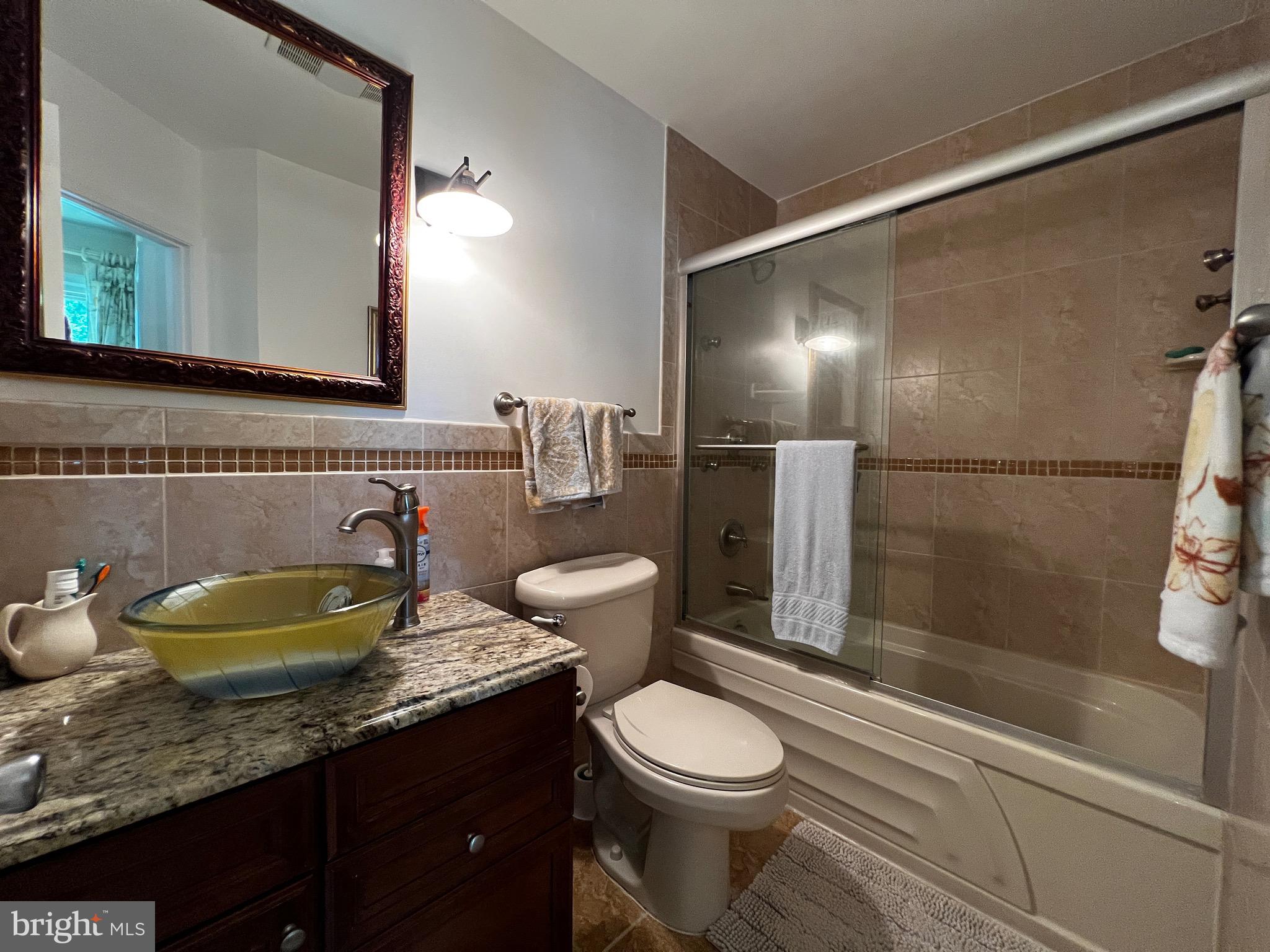 PROSPECT KNOLLS - Residential