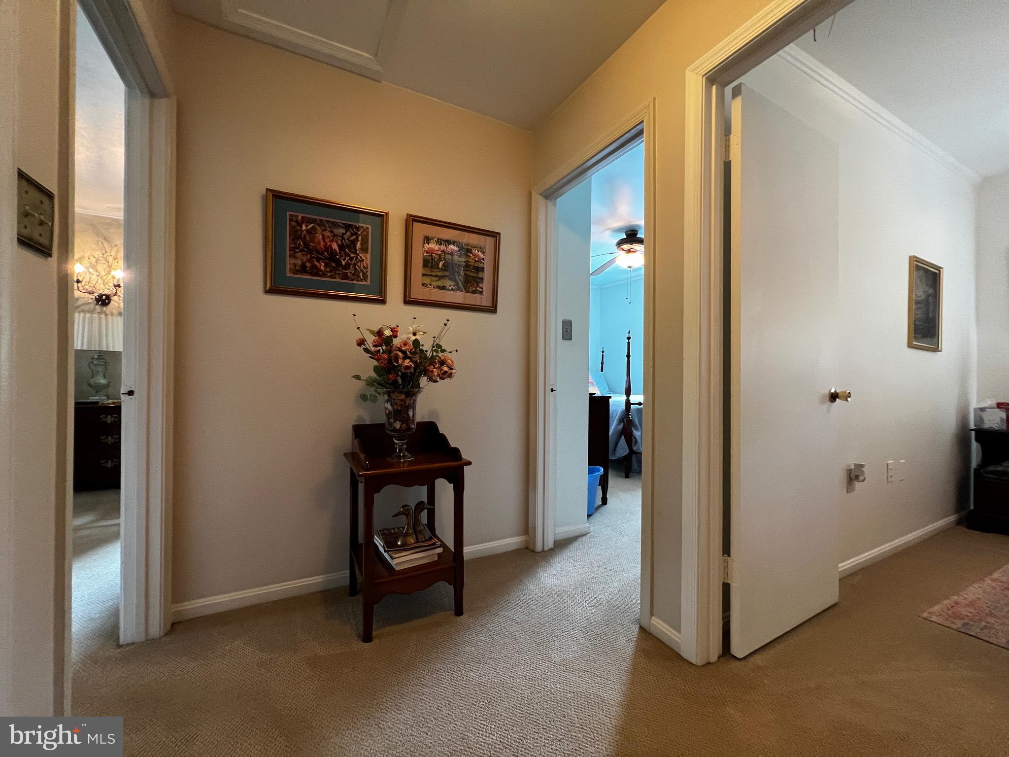 PROSPECT KNOLLS - Residential