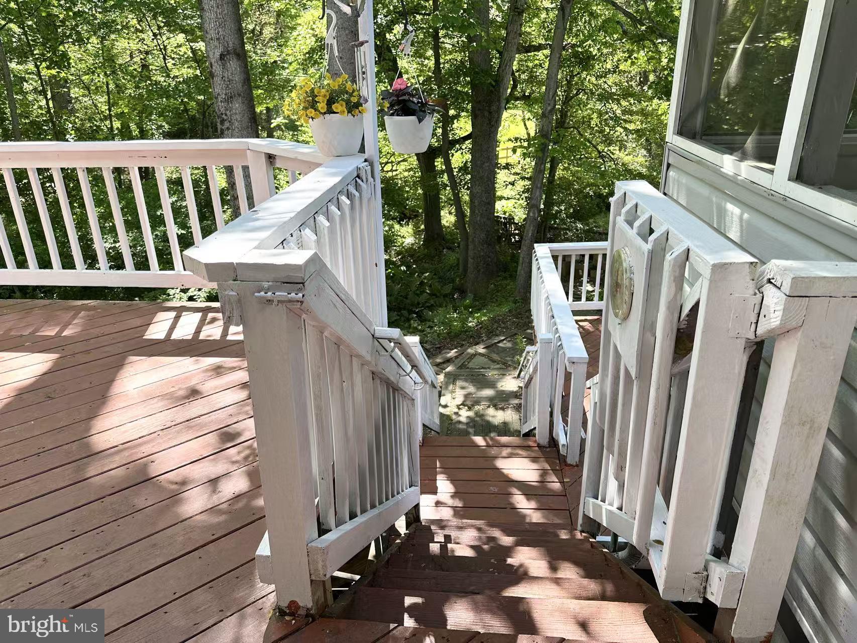 VALLEY MEADE - Residential