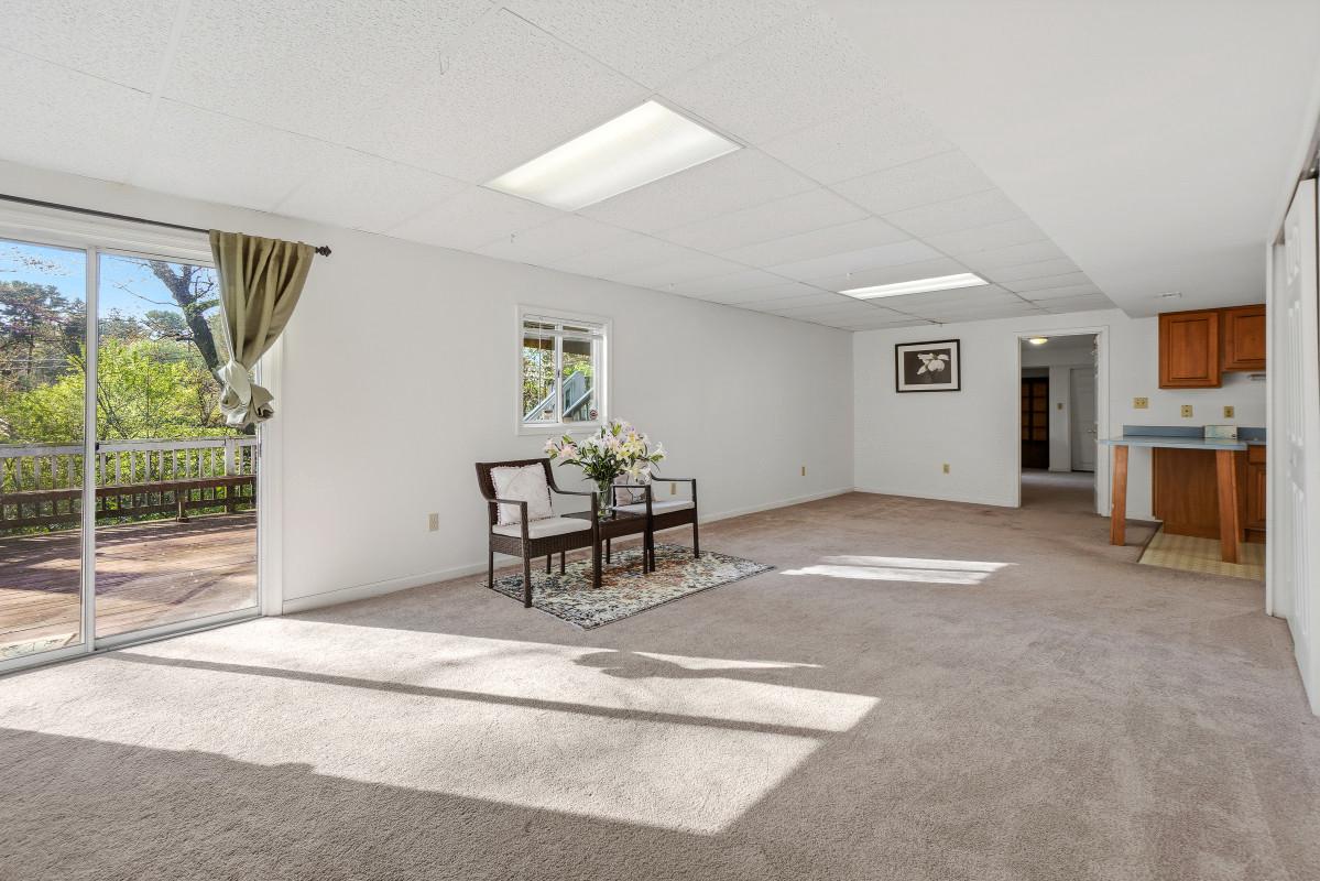 VALLEY MEADE - Residential