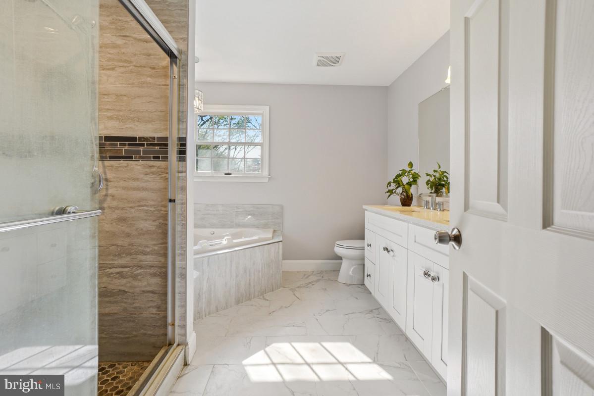 VALLEY MEADE - Residential