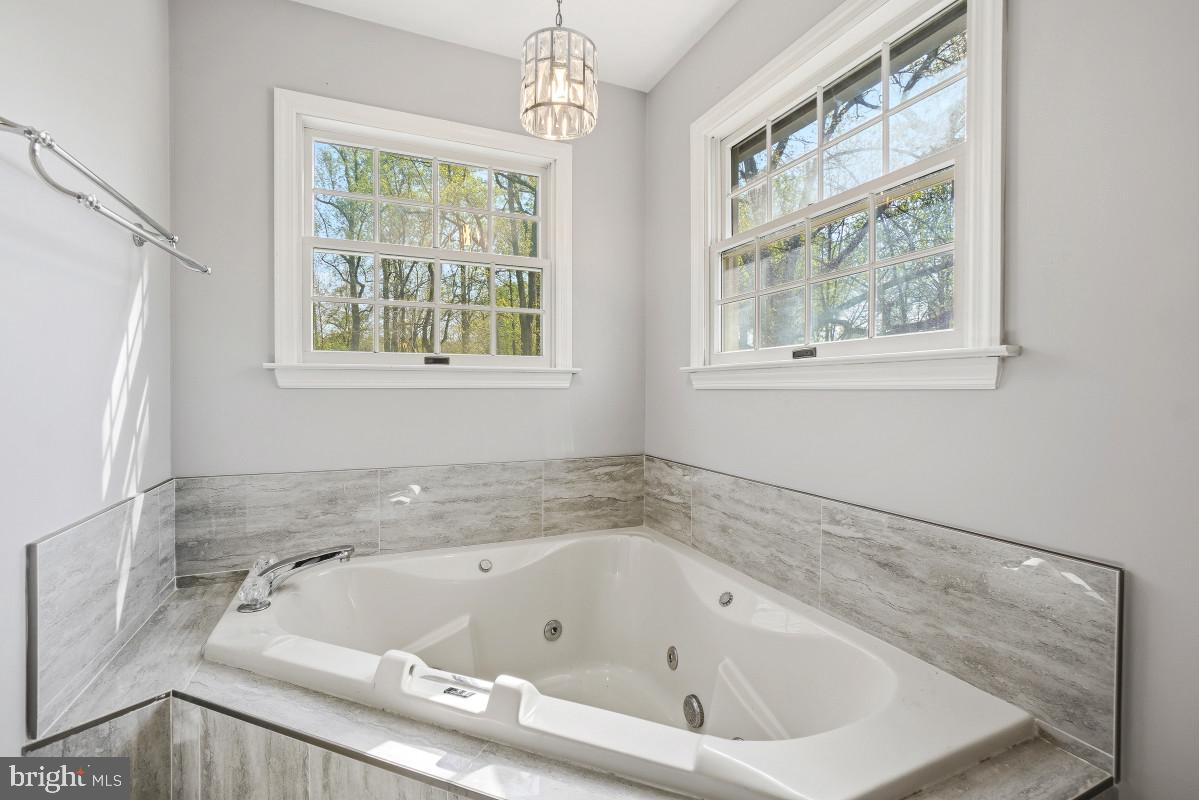 VALLEY MEADE - Residential