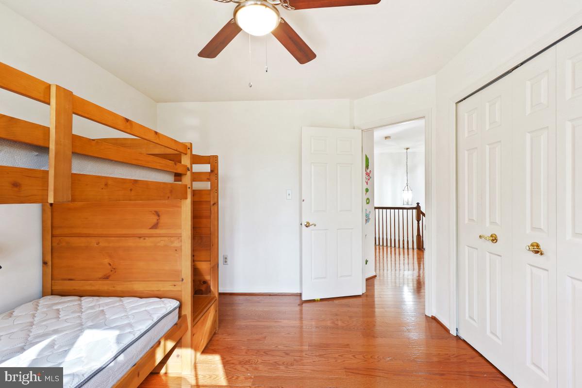 VALLEY MEADE - Residential