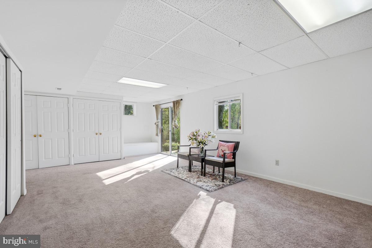 VALLEY MEADE - Residential