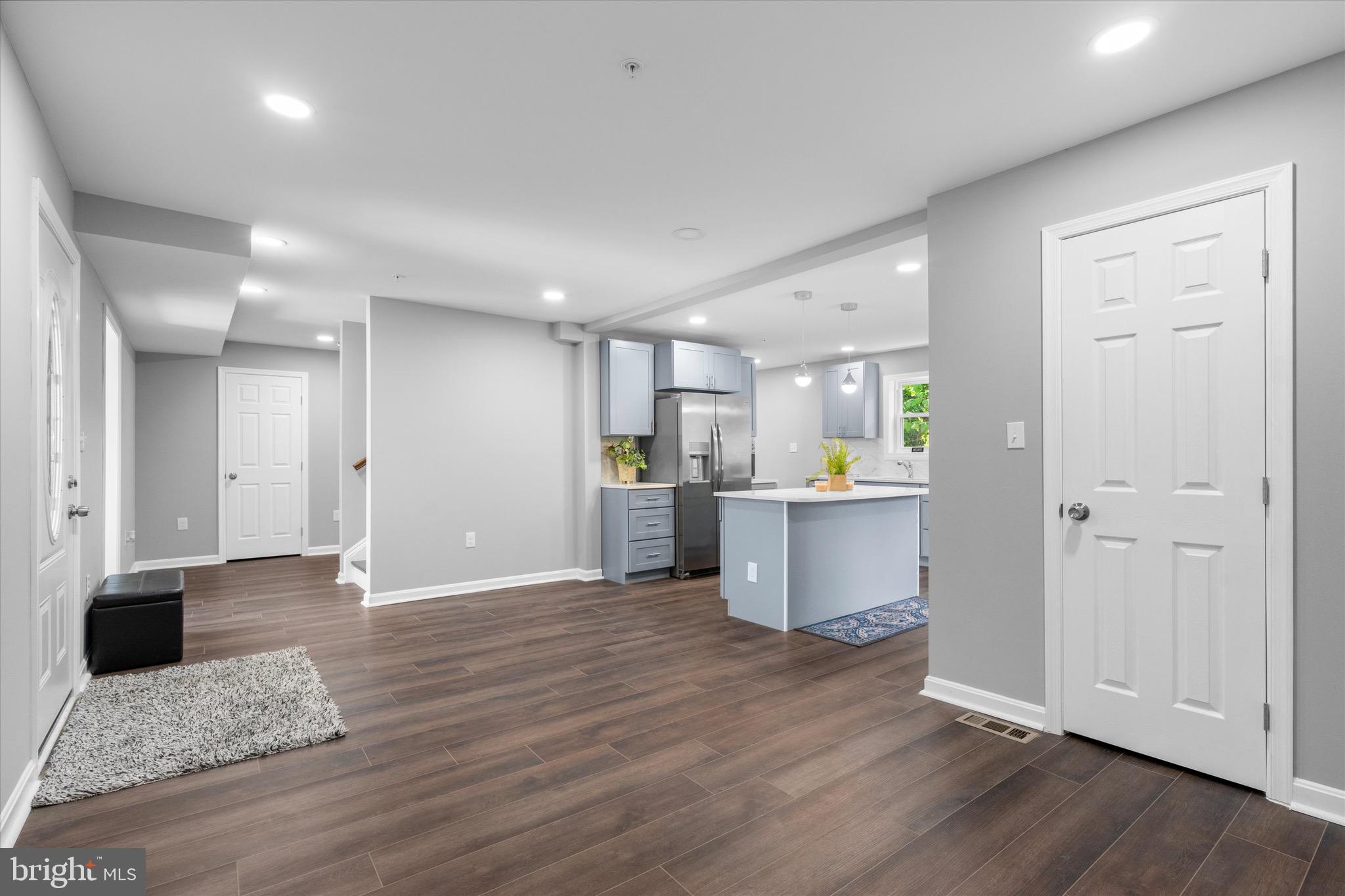 5209 MOUNT AIRY LANE